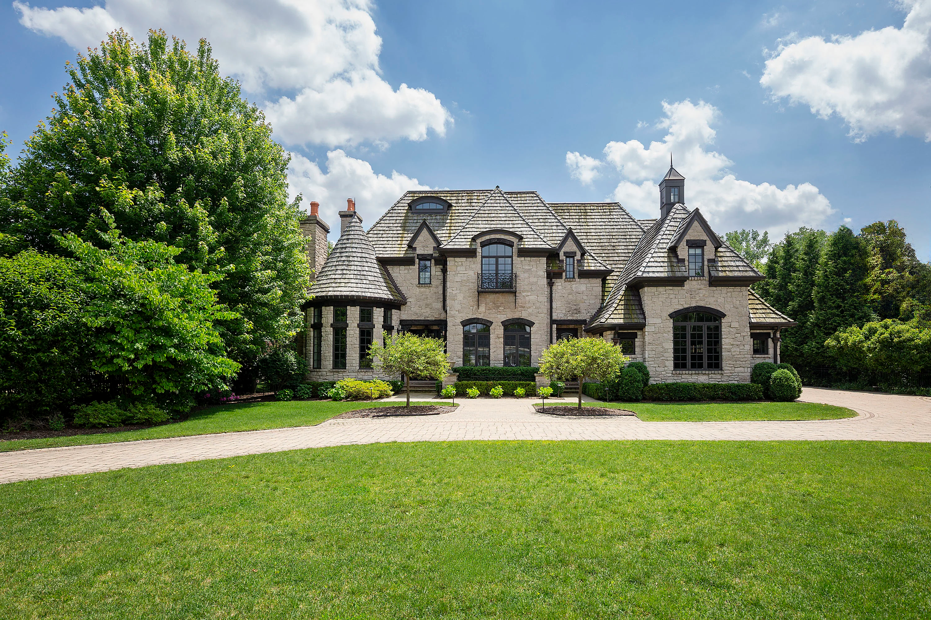 104 Longmeadow Road, Winnetka, Chicago Area, Illinois 60093 - 104_Longmeadow_Rd_01_sov9eb