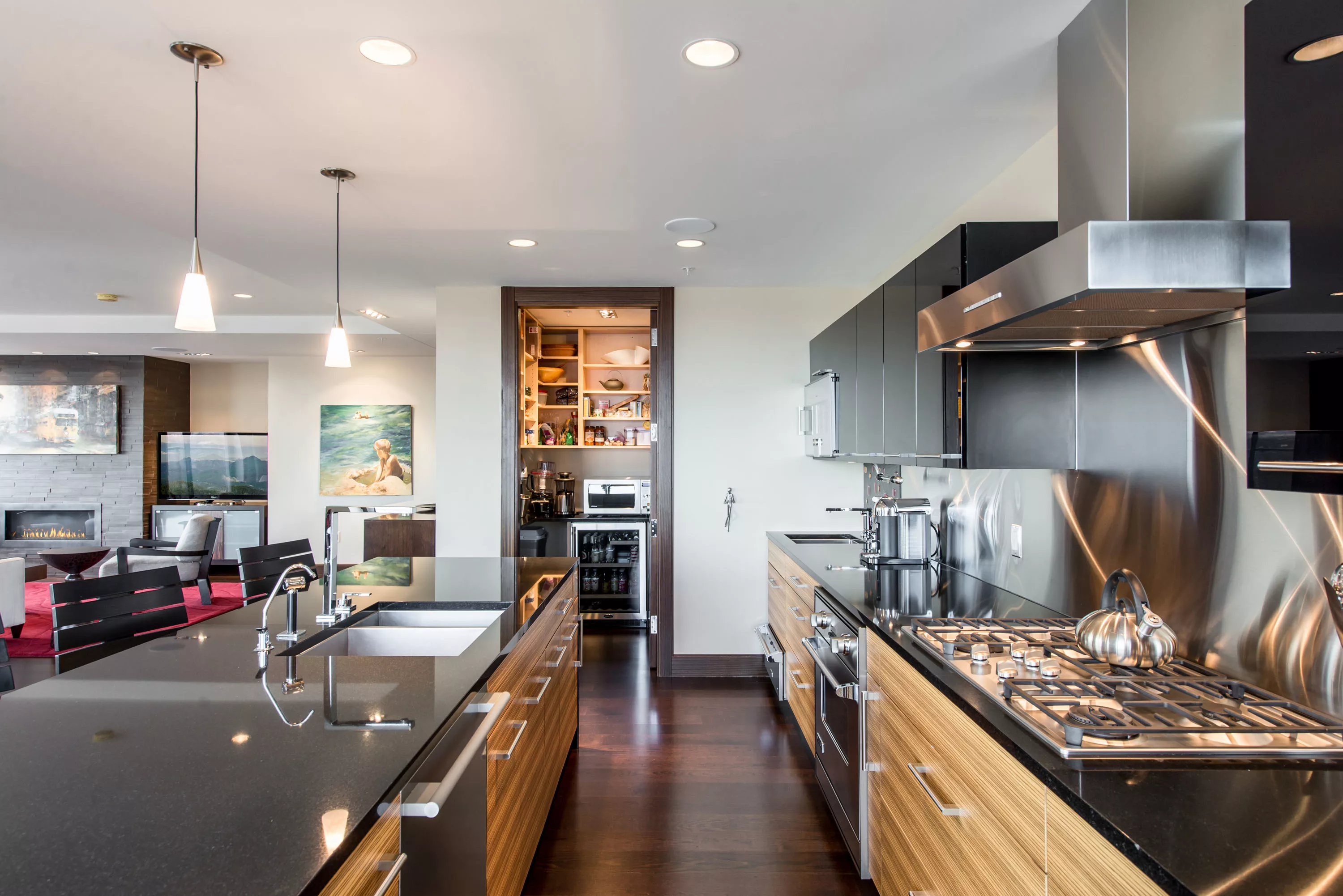 1133 14th Street #2350, Four Seasons Residences, Denver, Colorado 80202 - 1133-14th-street-2350-denver-co-13-25-11-11-1111_pomoq5
