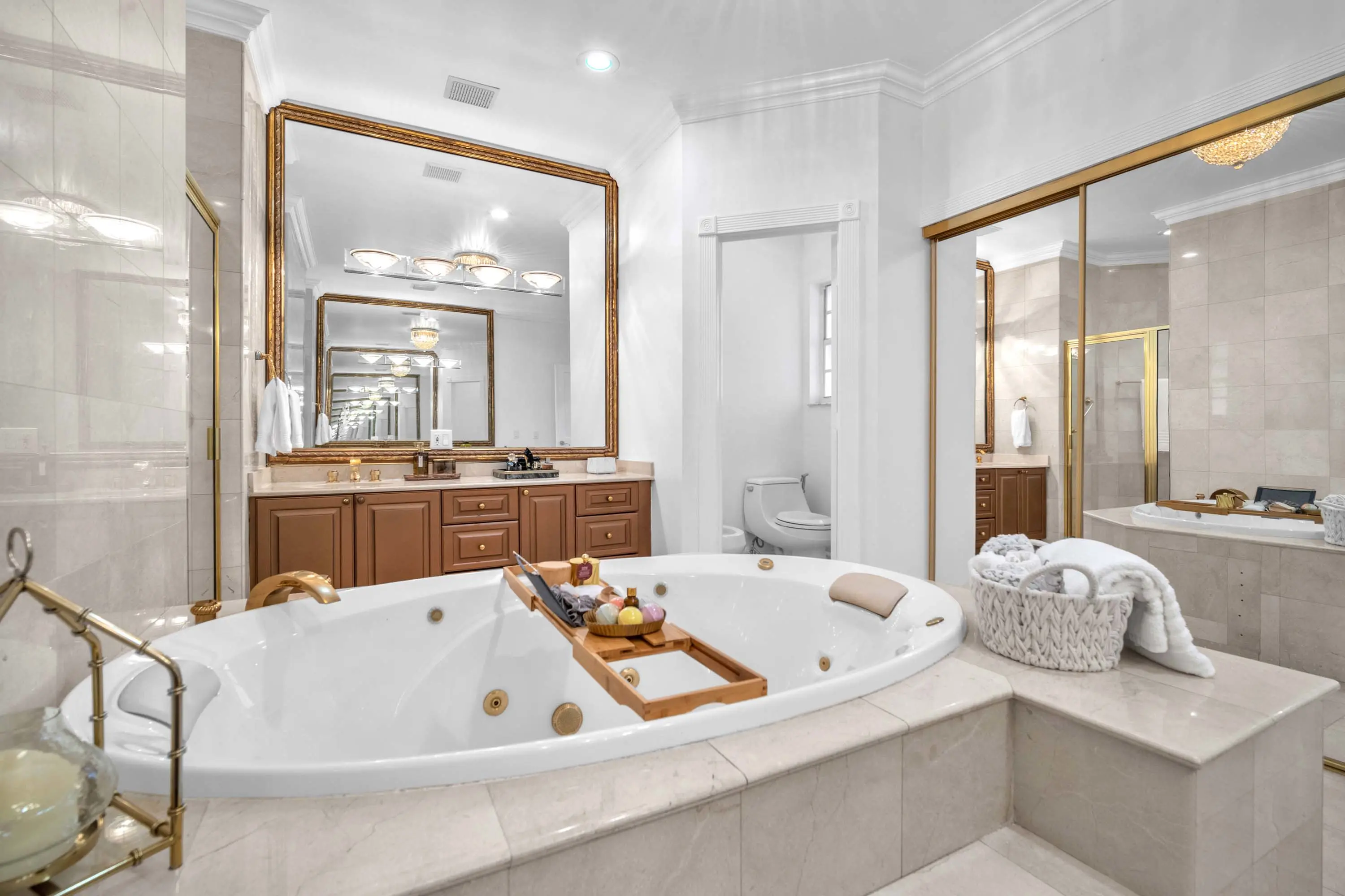 24 3855 Windmill Lake Road - Luxury Real Estate - Concierge Auctions