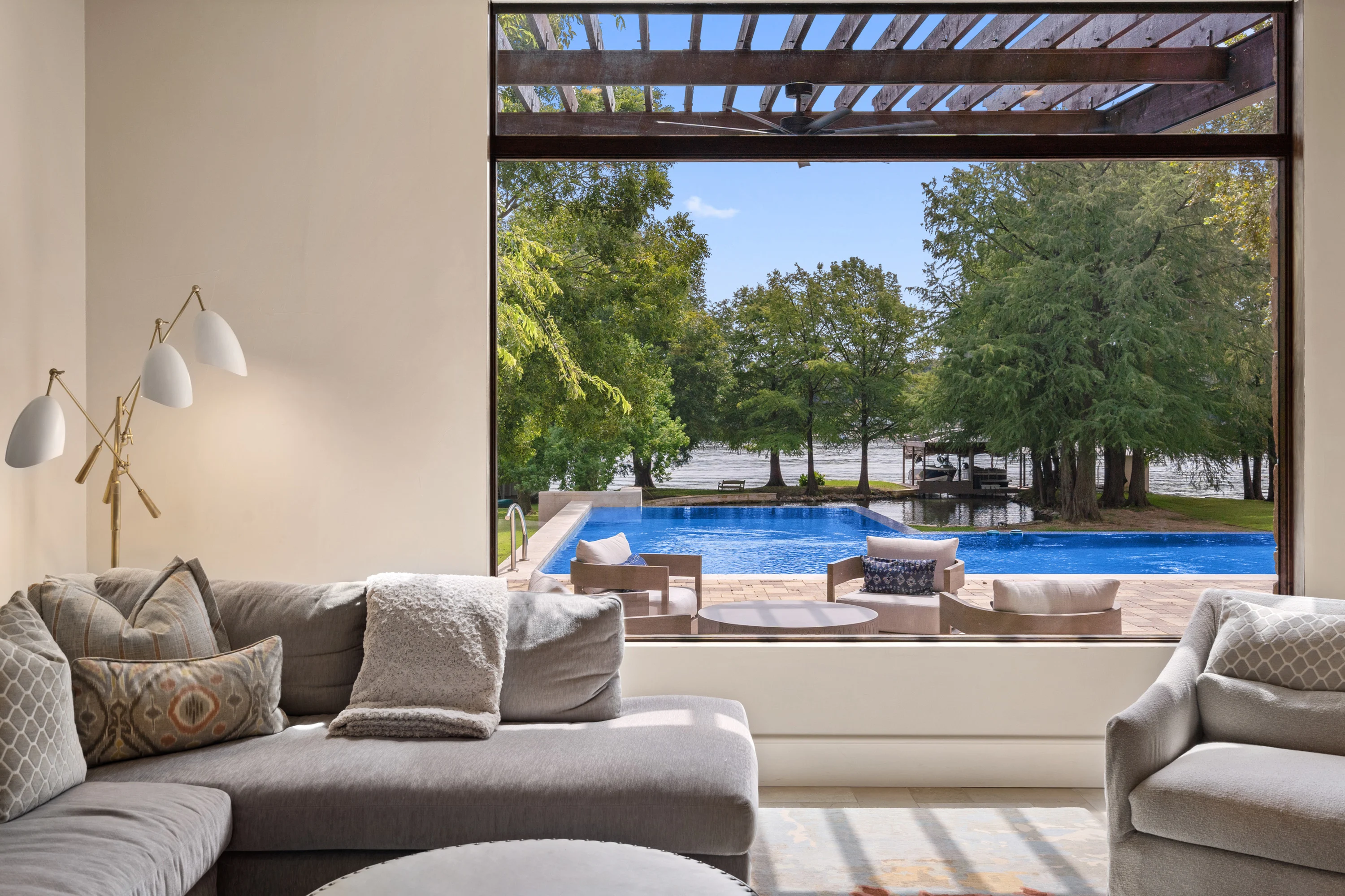 2611 Westlake Drive, Austin, Texas 78746 - 2611-westlake-drive-austin-texas04_s5uw8s