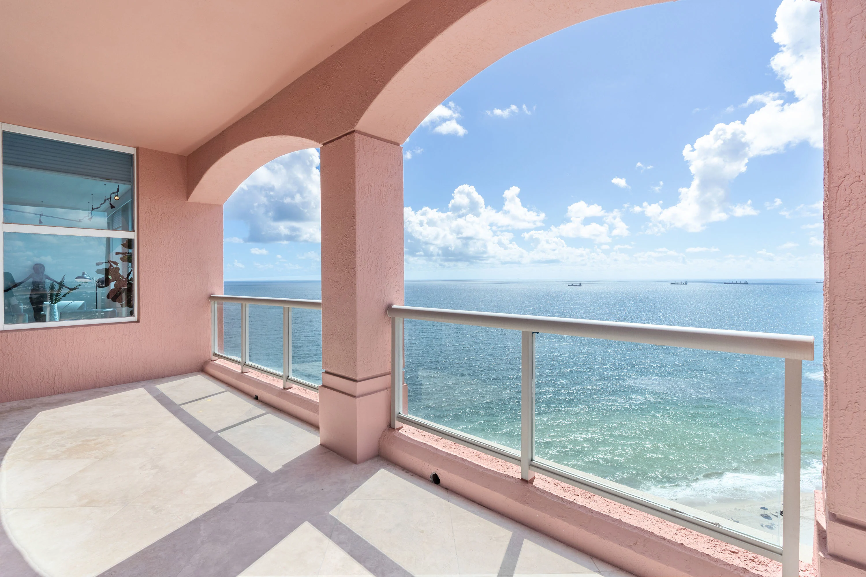 2110 N Ocean Blvd #26D, Fort Lauderdale, Florida  33305 - 2110_N_Ocean_Blvd_35_aagmvf