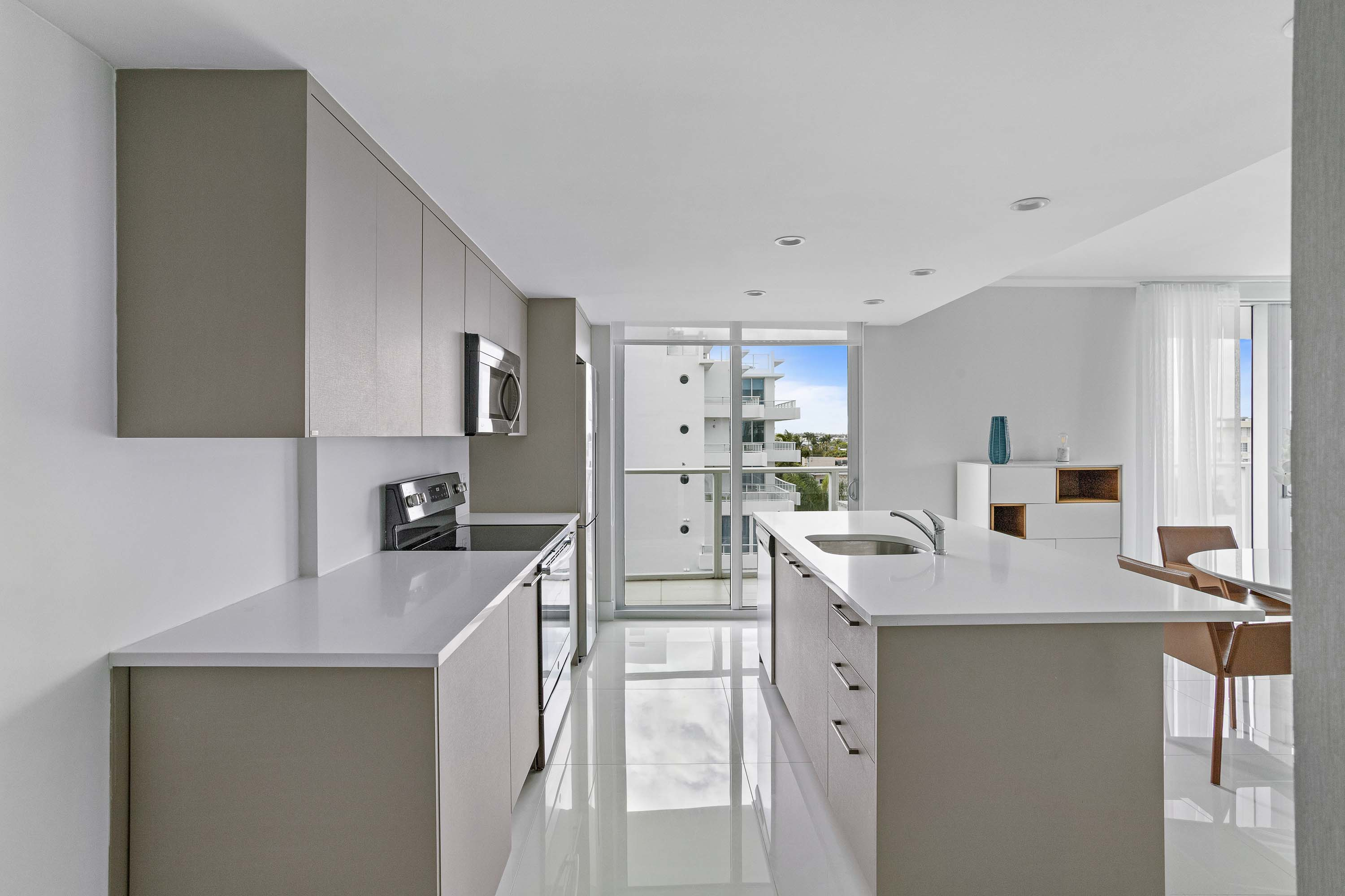 12 Unit 601 1150 101st Street - Luxury Real Estate - Concierge Auctions
