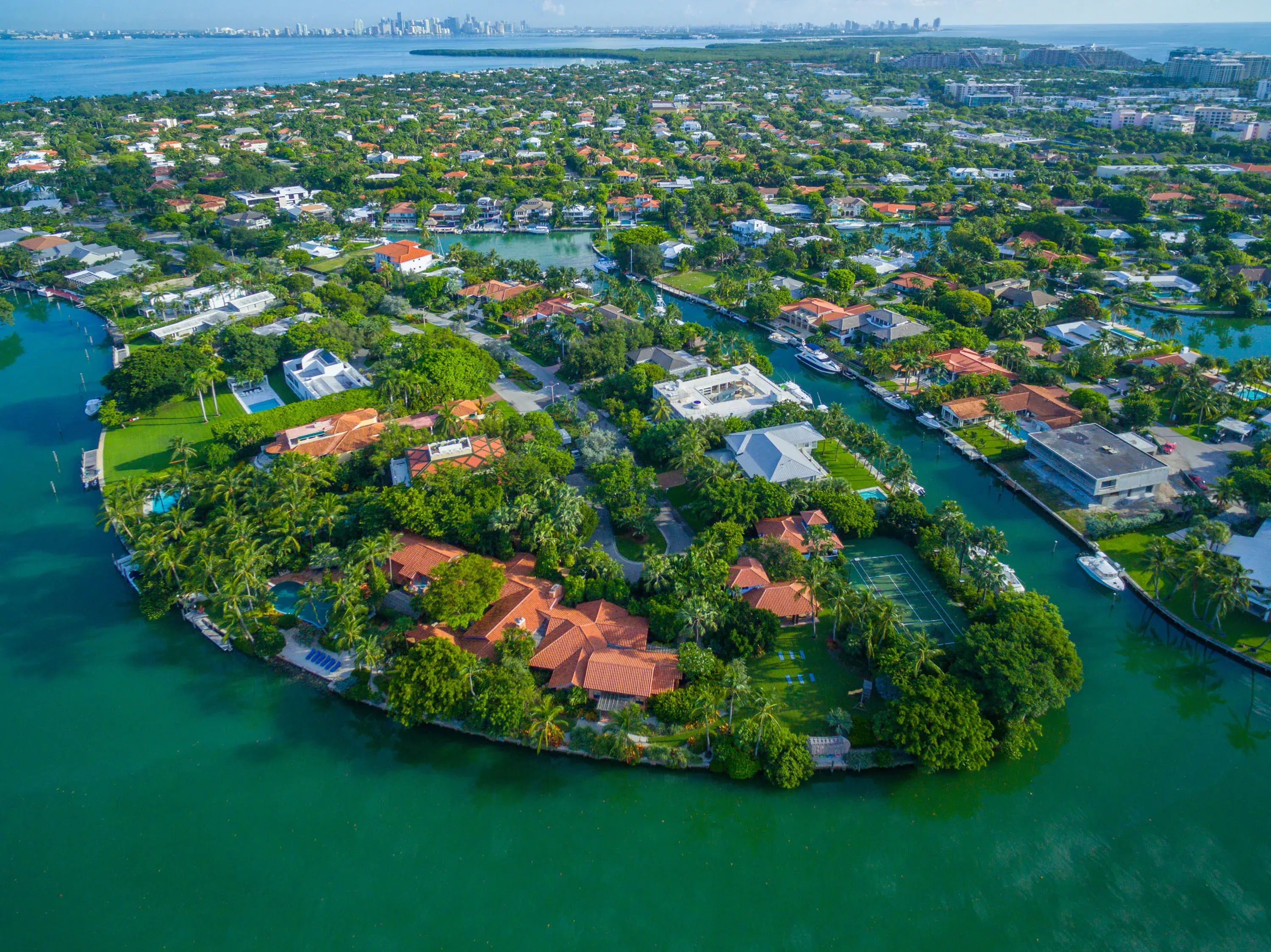 960 Harbor Drive, Key Biscayne, Florida 33149 - 960-harbor-drive-key-biscayne-florida01_hnysoc