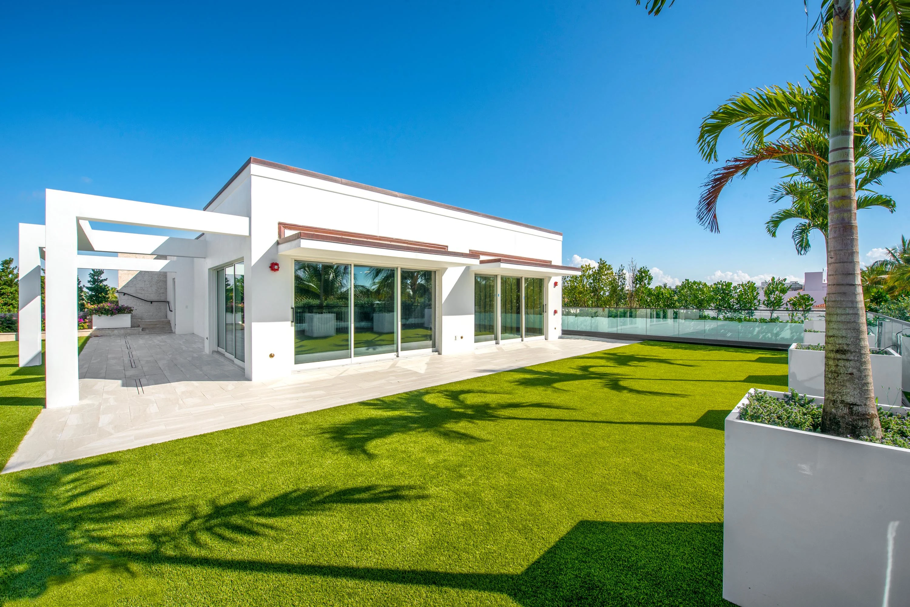 259 Worth Avenue, Palm Beach, Florida 33480 - 259-worth-avenue-palm-beach-florida17_gifdfd