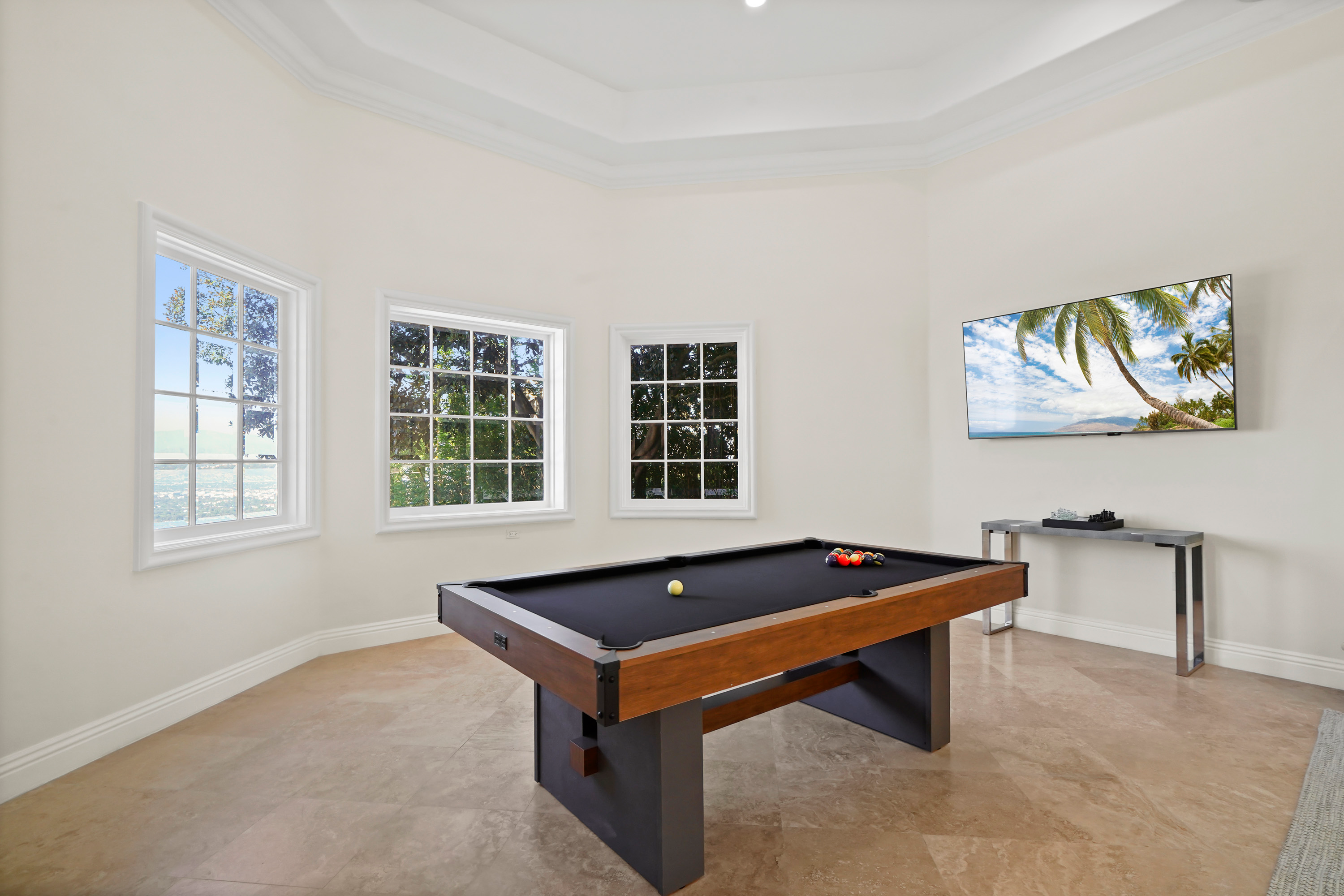 09 13320 Mulholland Drive - Luxury Real Estate - Concierge Auctions