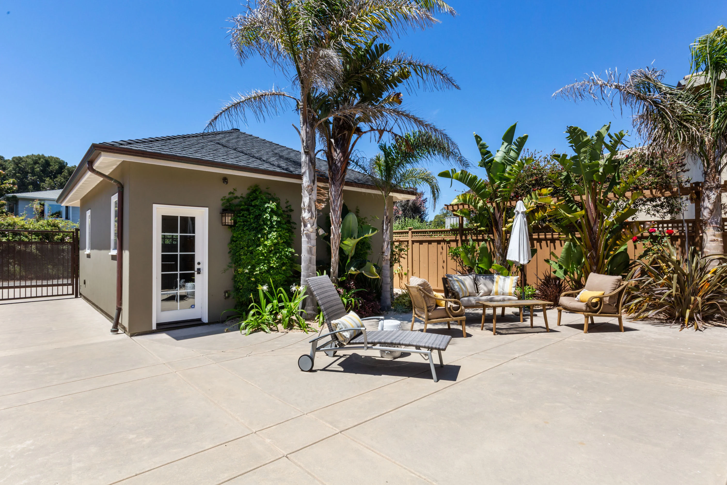 103 Auburn Avenue, Santa Cruz, California 95060 - 103-auburn-ave-santa-cruz-callifornia33_eg7eiv