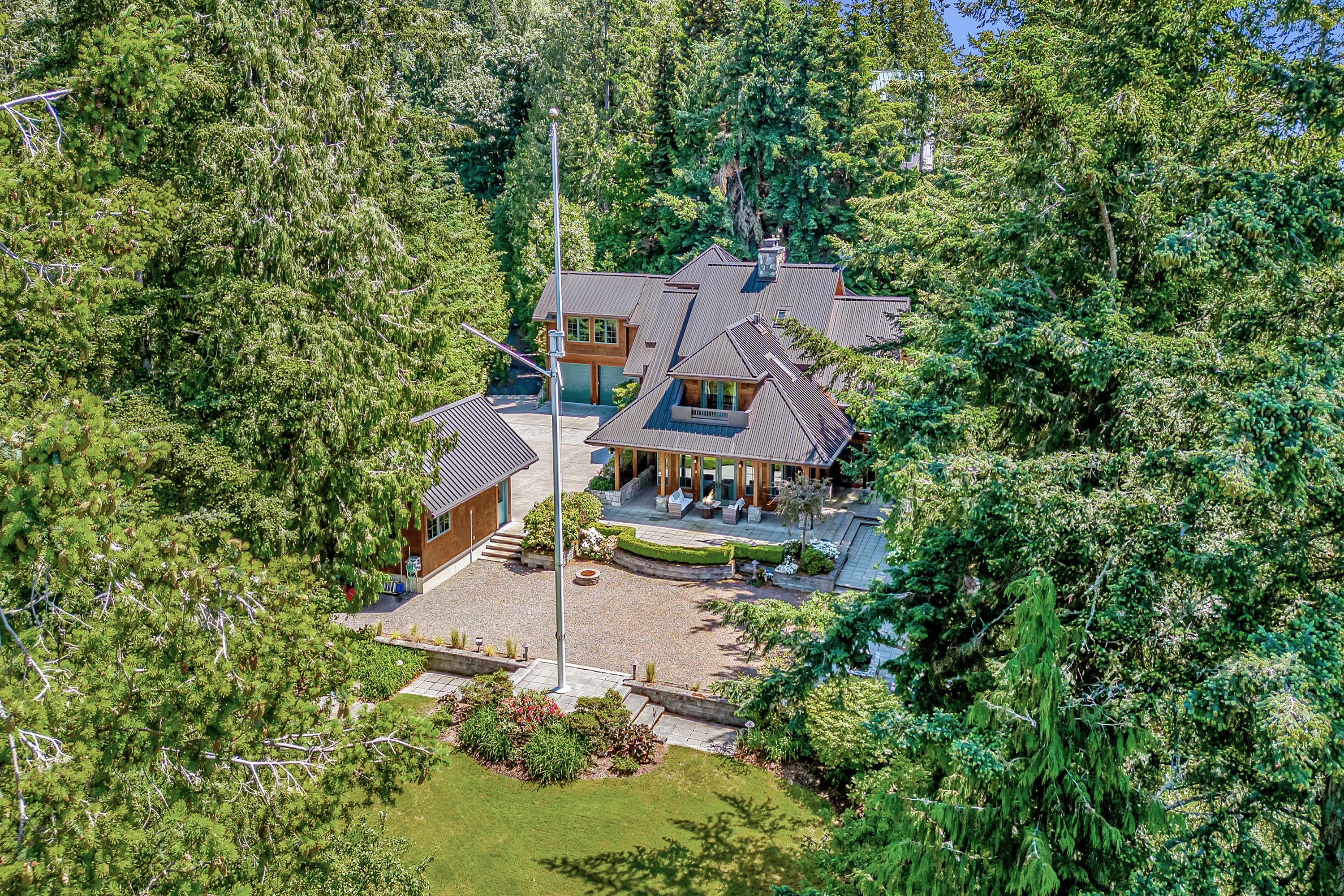 1401 Chuckanut Crest Drive, Bellingham, Near Seattle, Washington 98229 - 1401_Chuckanut_Crest_Drive_35_wwq83k