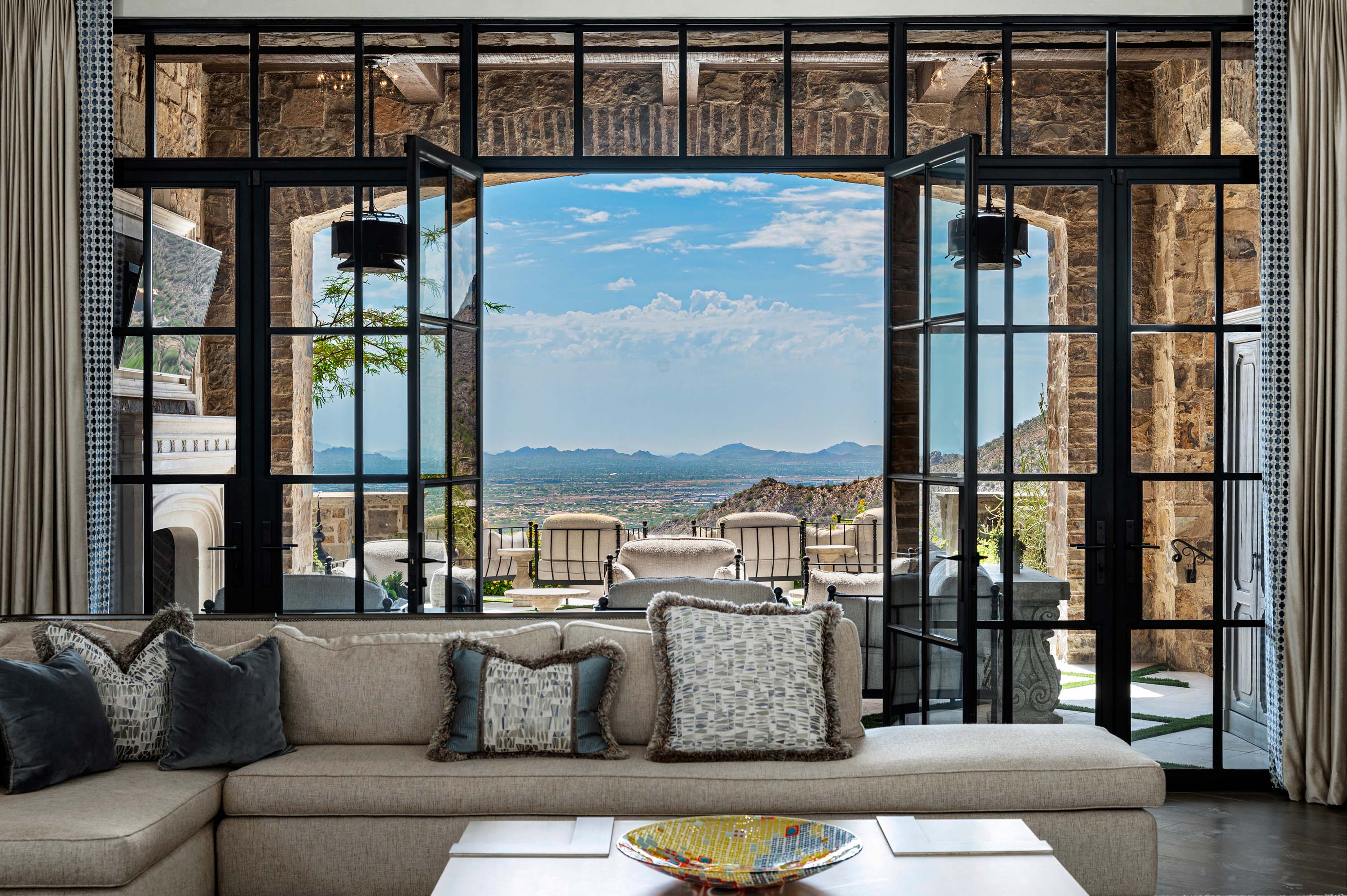 Who Lives In Silverleaf Scottsdale