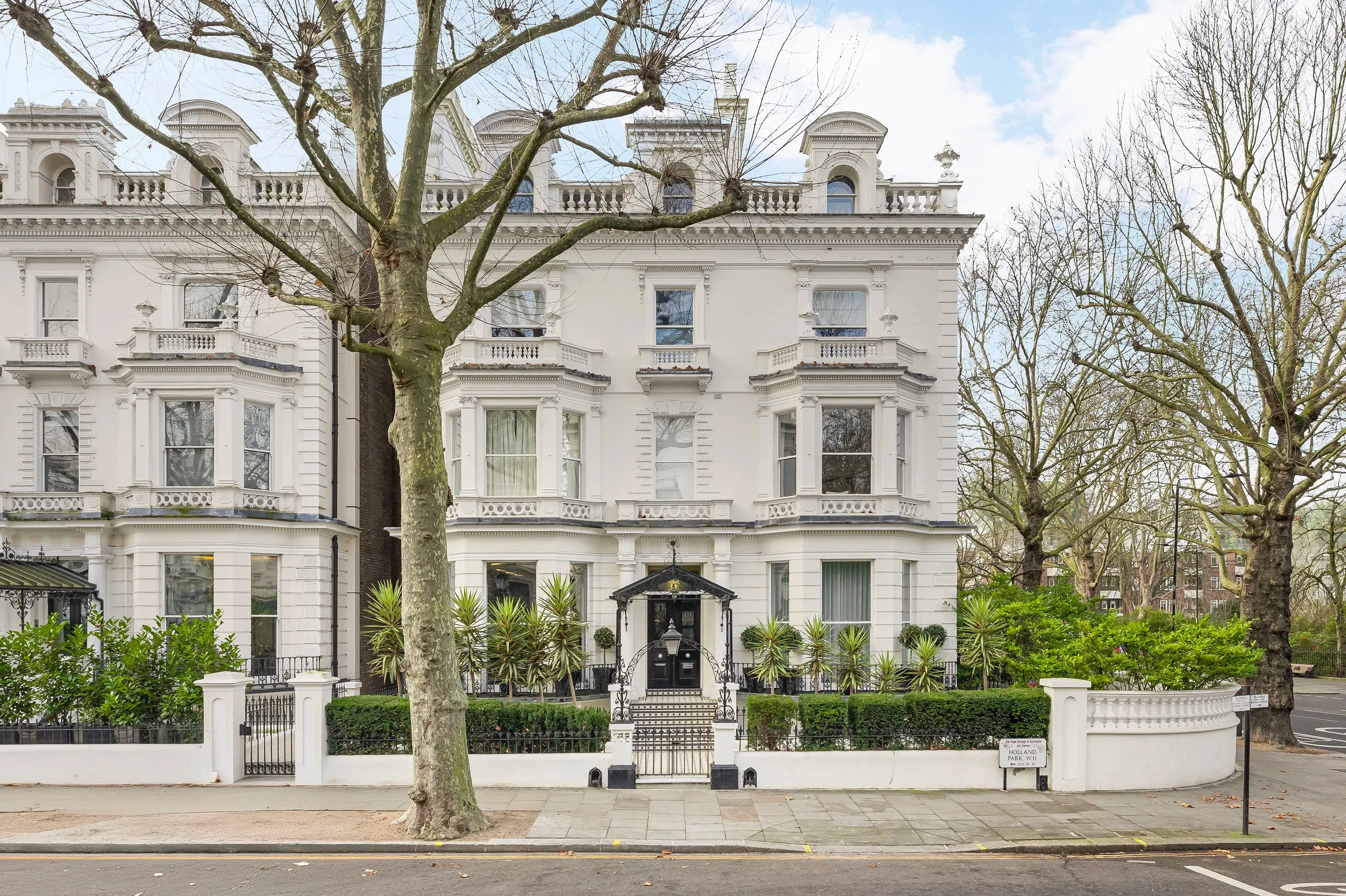 Flat 1, 81 Holland Park, Holland Park, London, London W11 3RZ, United Kingdom - Flat_1_81_Holland_Park_01_qe4pow