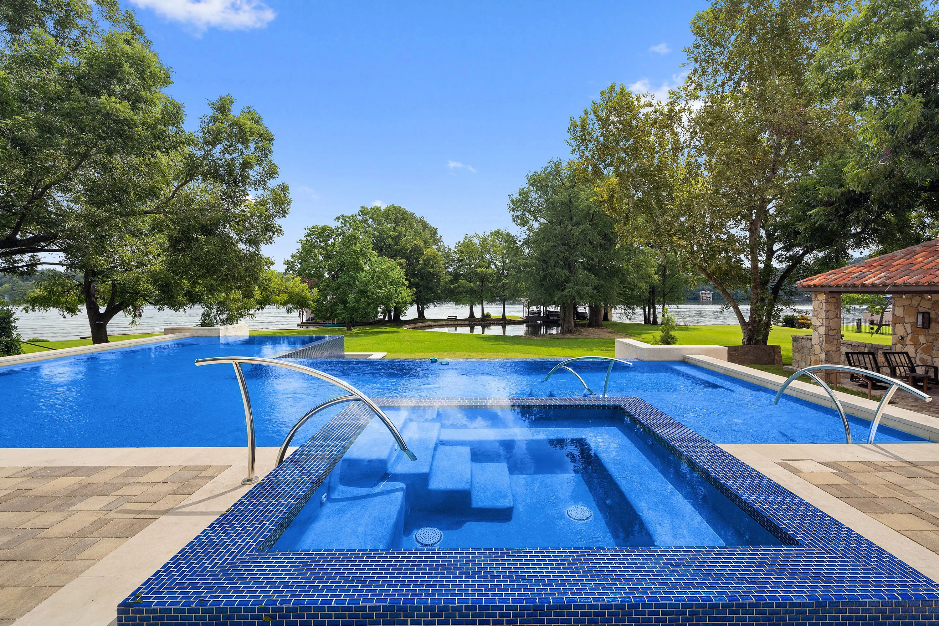 2611 Westlake Drive, Austin, Texas 78746 - 2611-westlake-drive-austin-texas19_c5fhjx