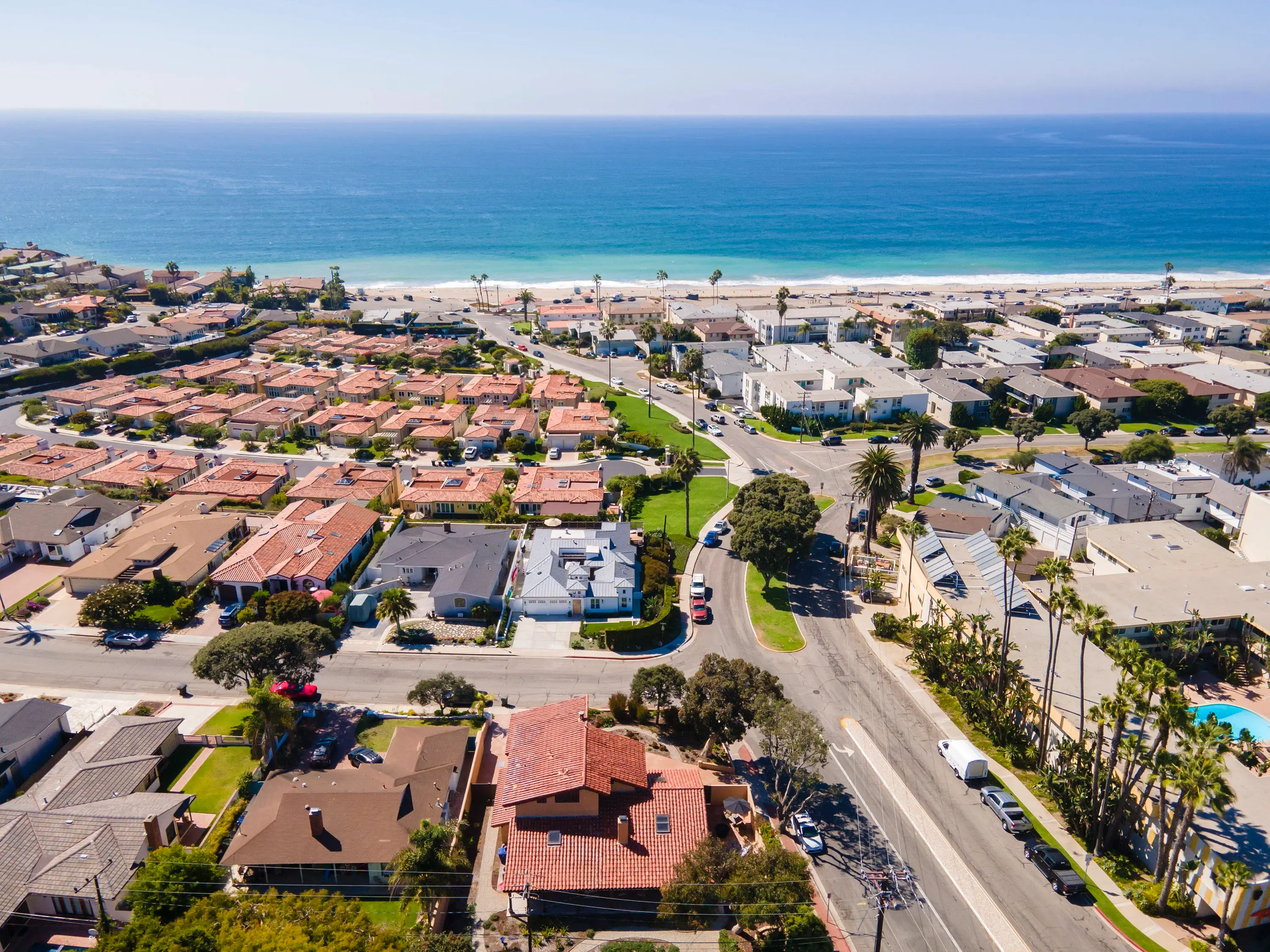 402 Camino De Encanto, Redondo Beach, California 90277 - 402-camino-de-encanto-redondo-beach-california02_qjrozj