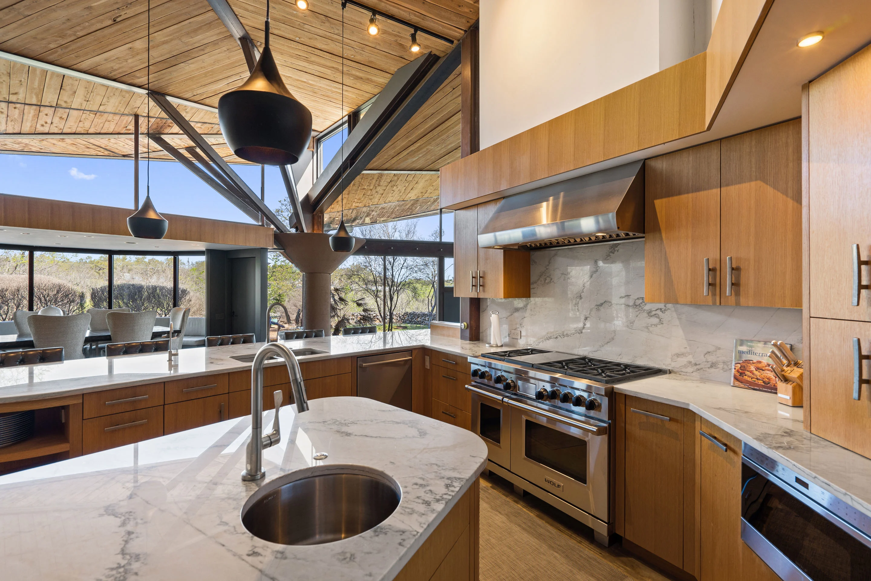 4002 Tyx Trail, Near Austin, Texas 78669 - 4002-tyx-trail-spicewood-tx11_fupi7p