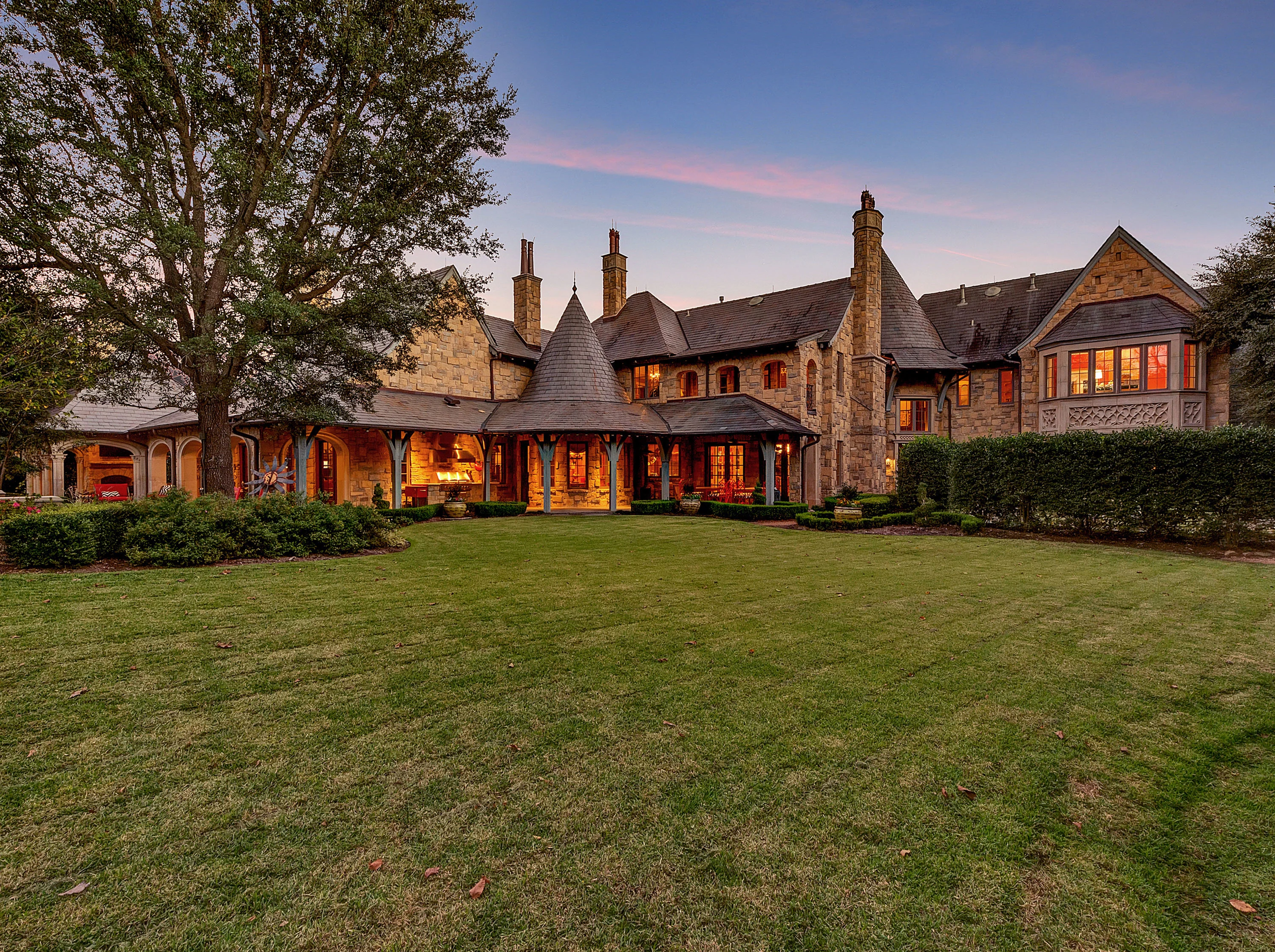 2006 Navasota Cove, Dallas/Fort Worth Area, Texas 76262 - 2006-navasota-cove-westlake-texas51_mozxhc