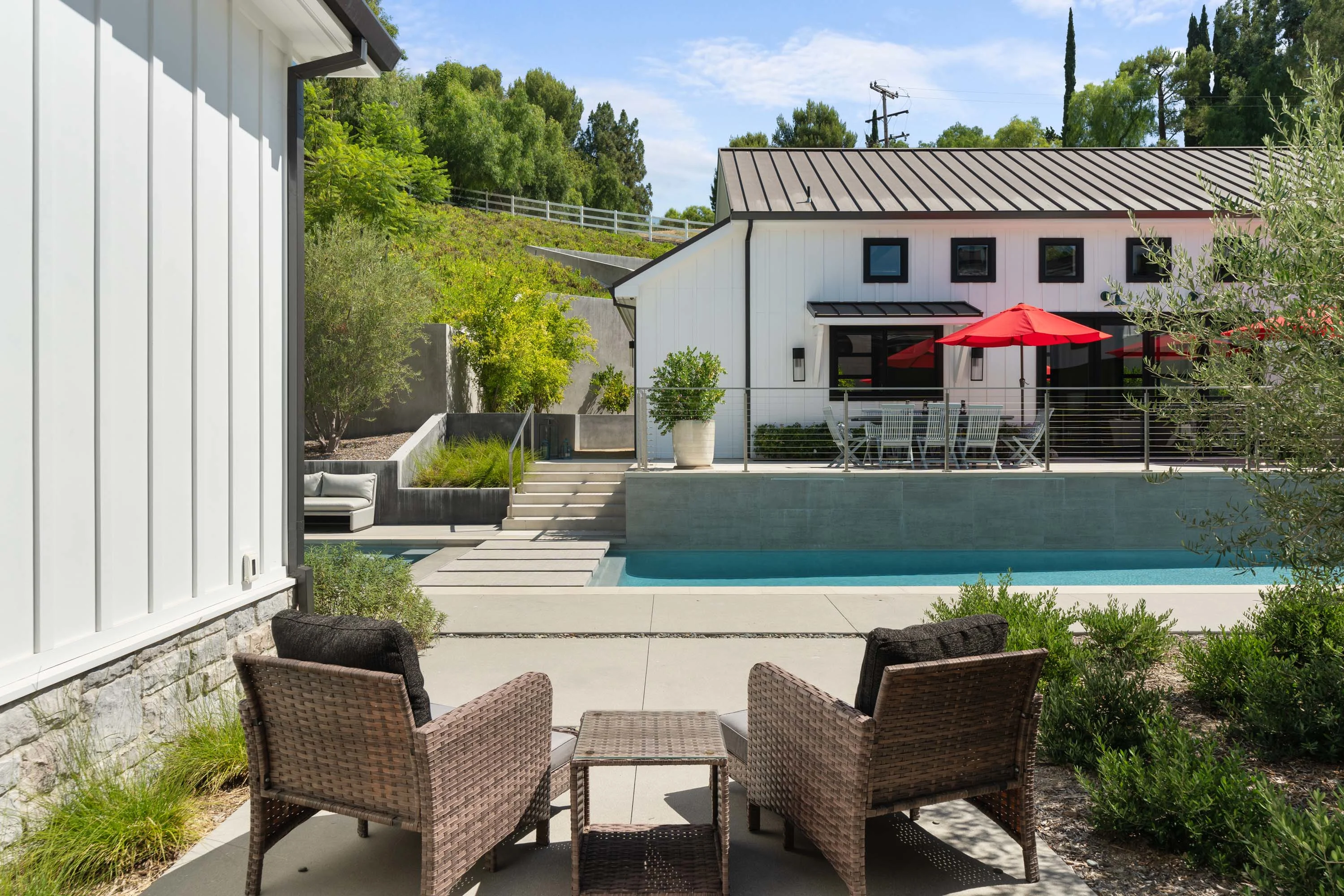 Stella Dolce | 25057 Lewis and Clark Road, Hidden Hills, Los Angeles Area, California 91203 - 25_-_23_-_25057_Lewis_Clark_Pickup_Shots_52_faoakw