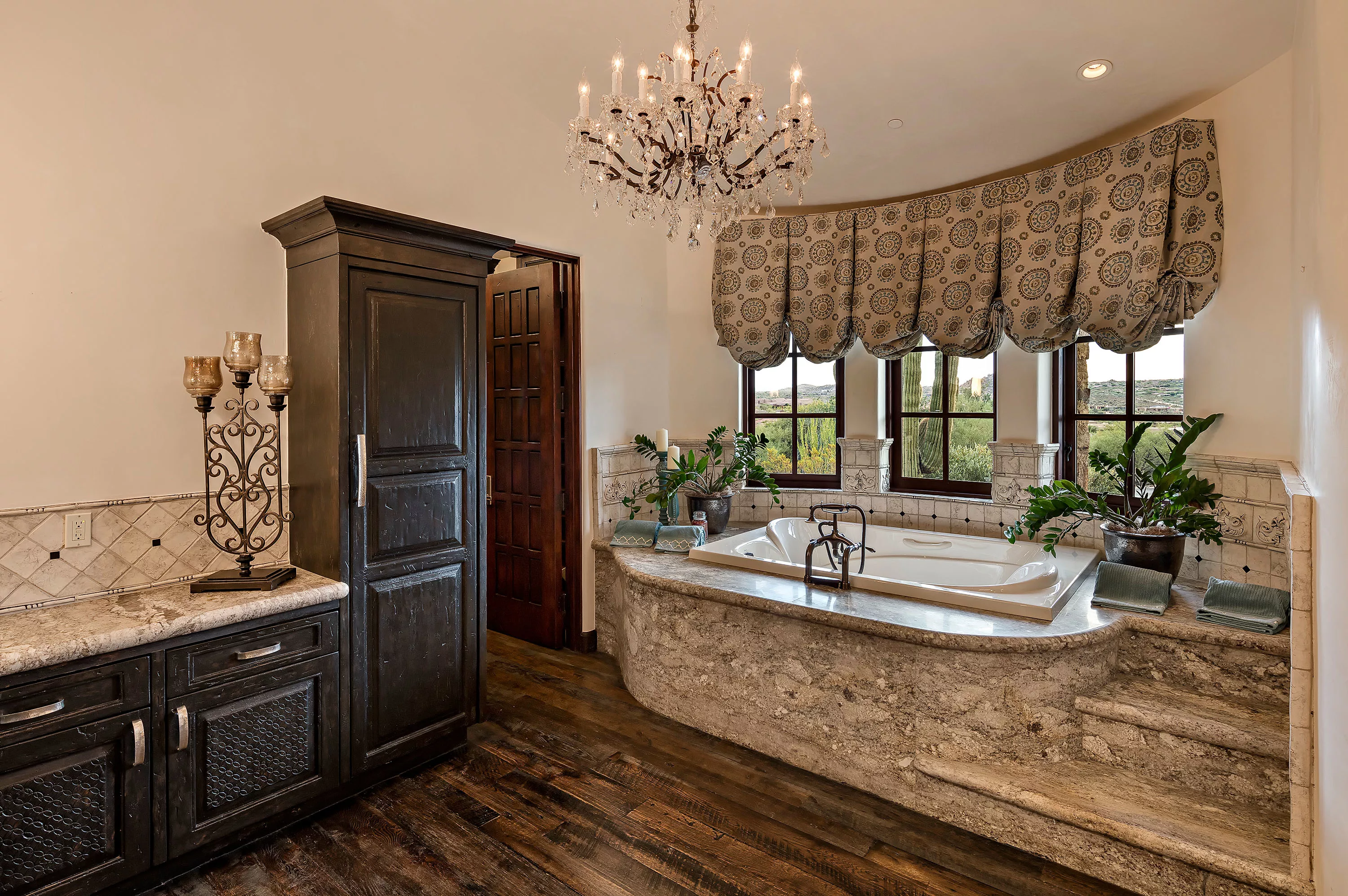 10199 East Cavedale Drive, Scottsdale, Arizona 85262 - 10199-east-cavedale-drive-scottsdale-arizona16_egl2sq