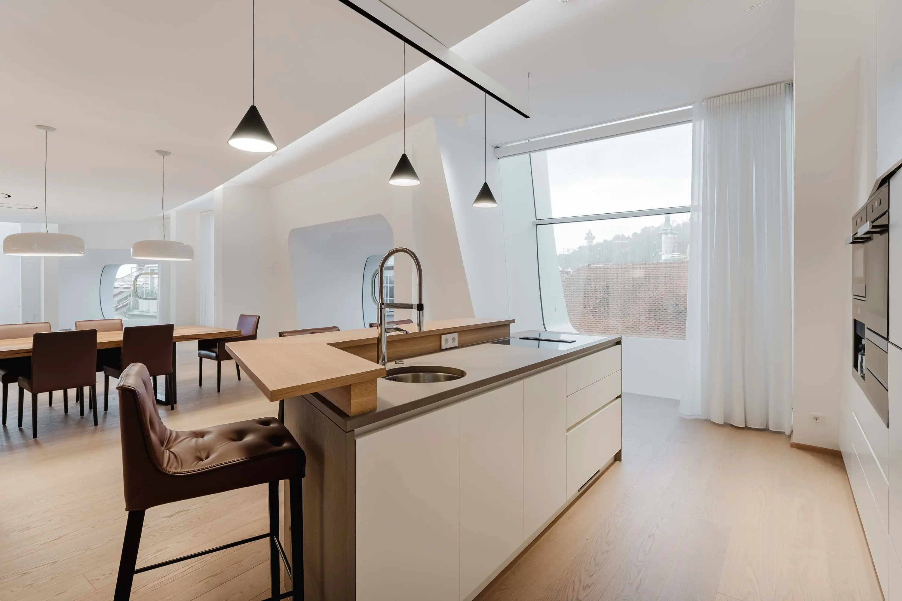 12 ARGOS by Zaha Hadid - Luxury Real Estate - Concierge Auctions