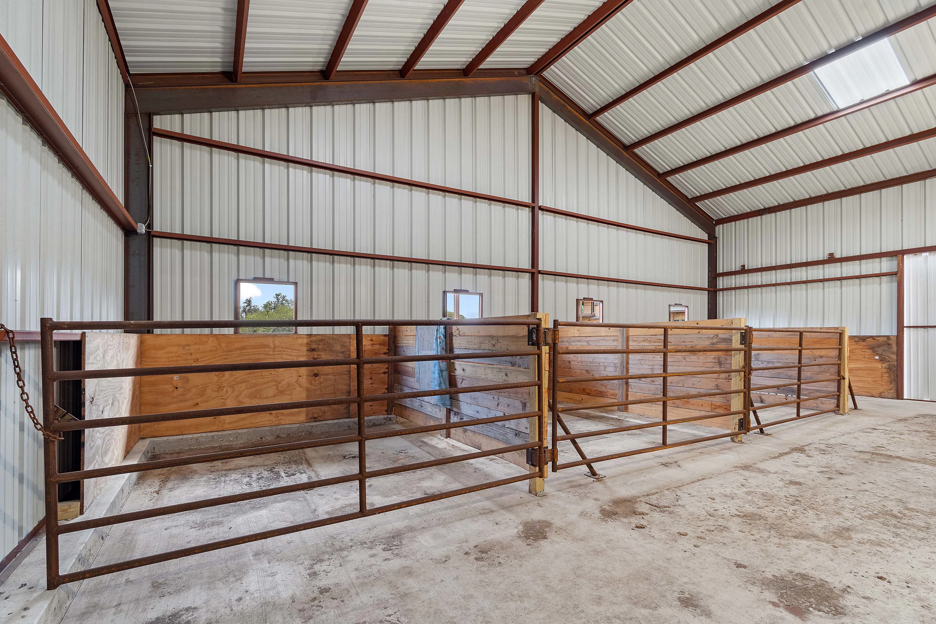 2006 Country Road 112, Burnet, Hill Country, Texas 78611 - 37_2006_CR_112_nclamn