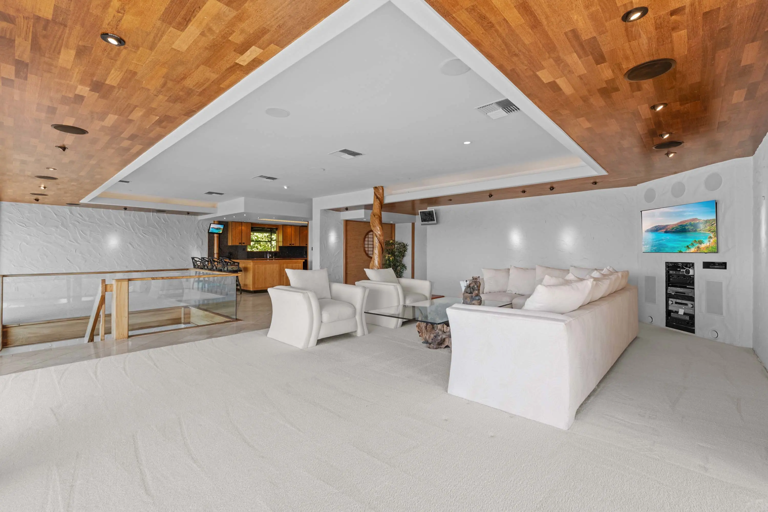 08 5163 Lower Honoapiilani Rd, Lahaina, HI 96761 - Luxury Real Estate - Concierge Auctions