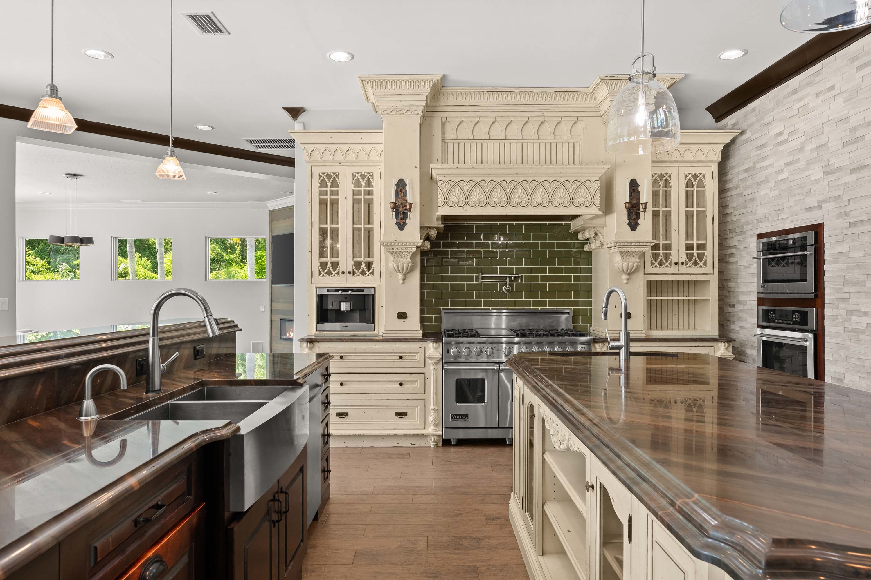13 4 Broadcreek Circle - Luxury Real Estate - Concierge Auctions