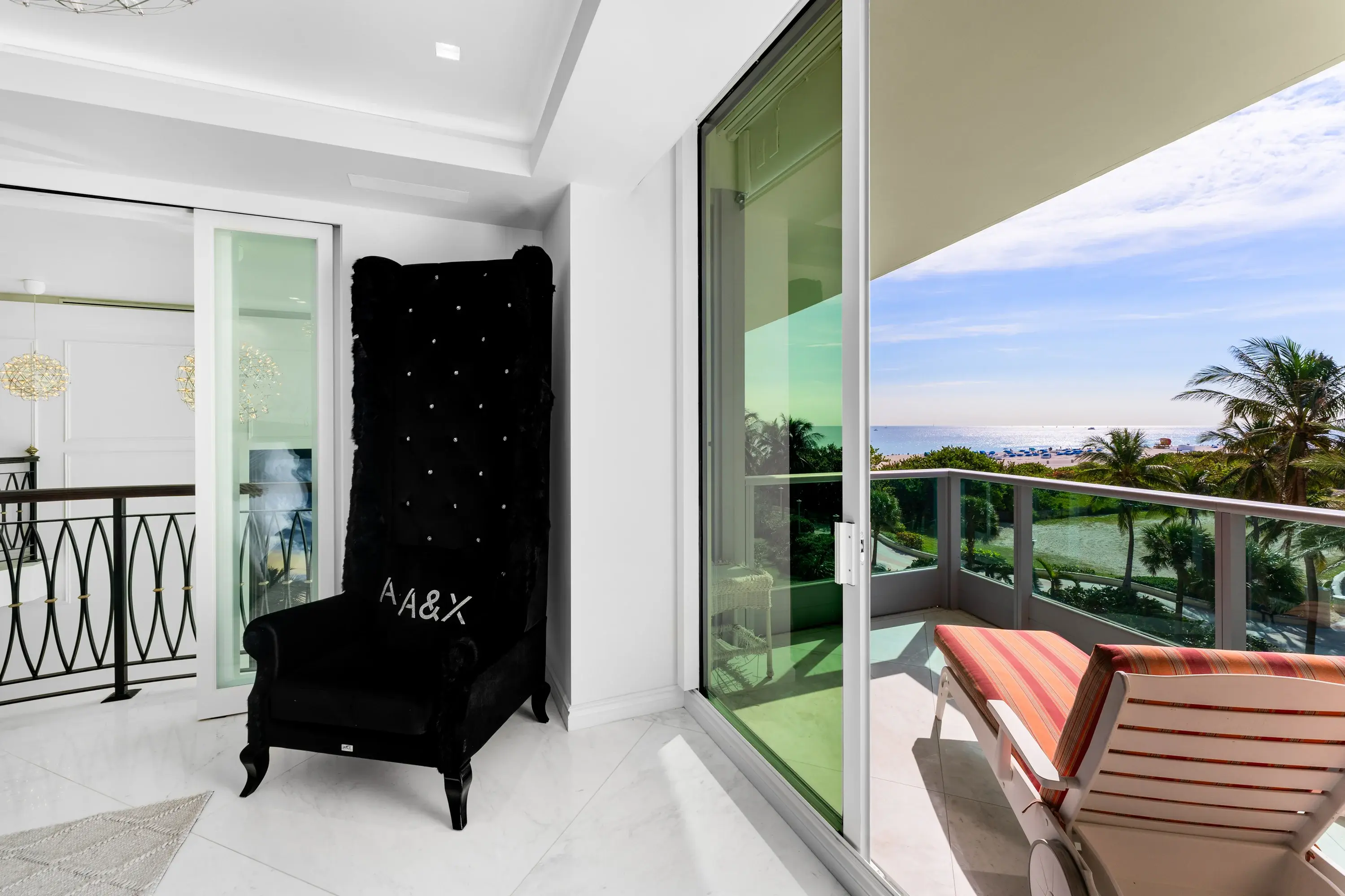 1455 Ocean Drive, Beach House 1, Miami Beach, Florida 33139 - 1455_Ocean_Dr_18_fmljkz