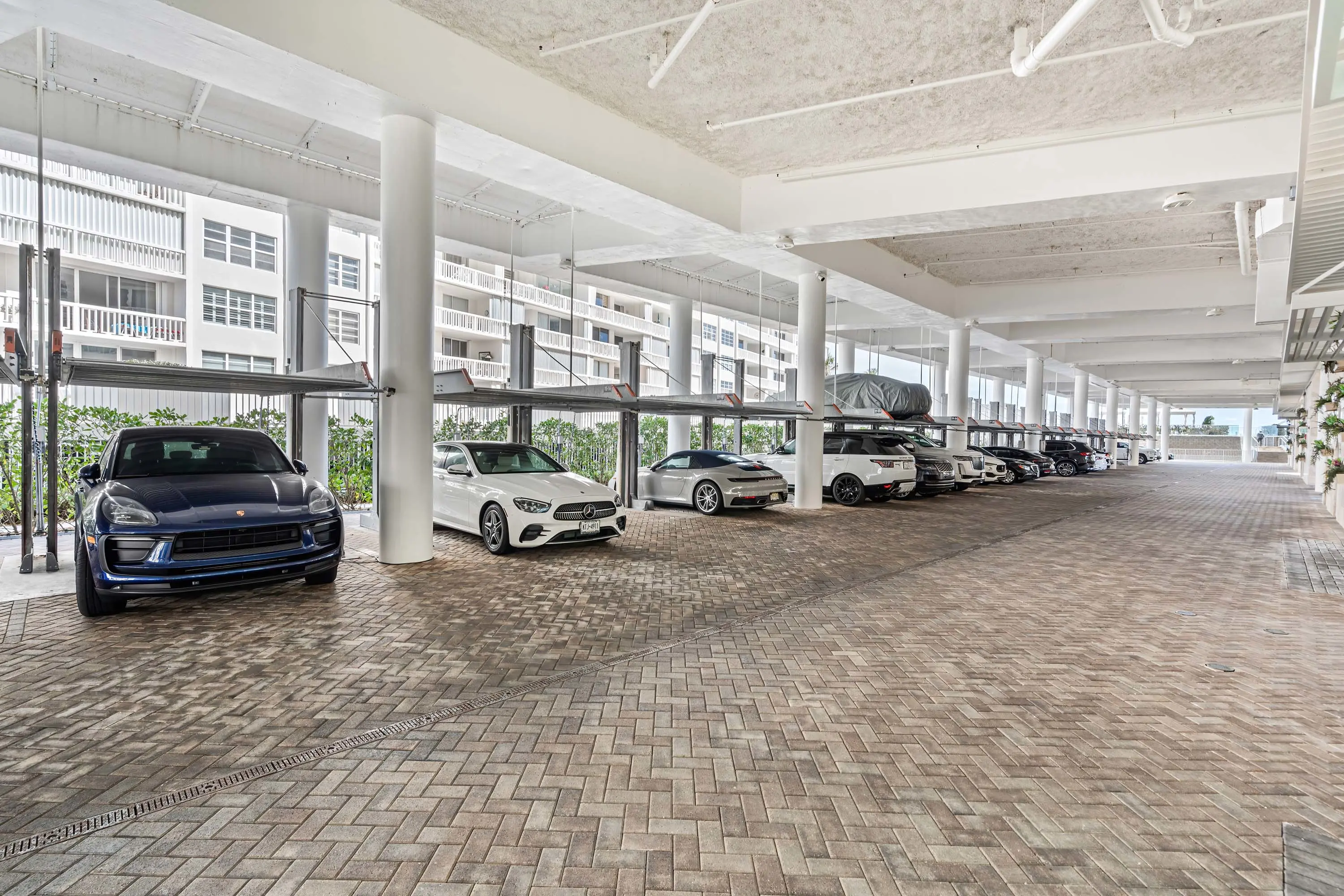 29 3550 S Ocean Blvd -5D - Luxury Real Estate - Concierge Auctions