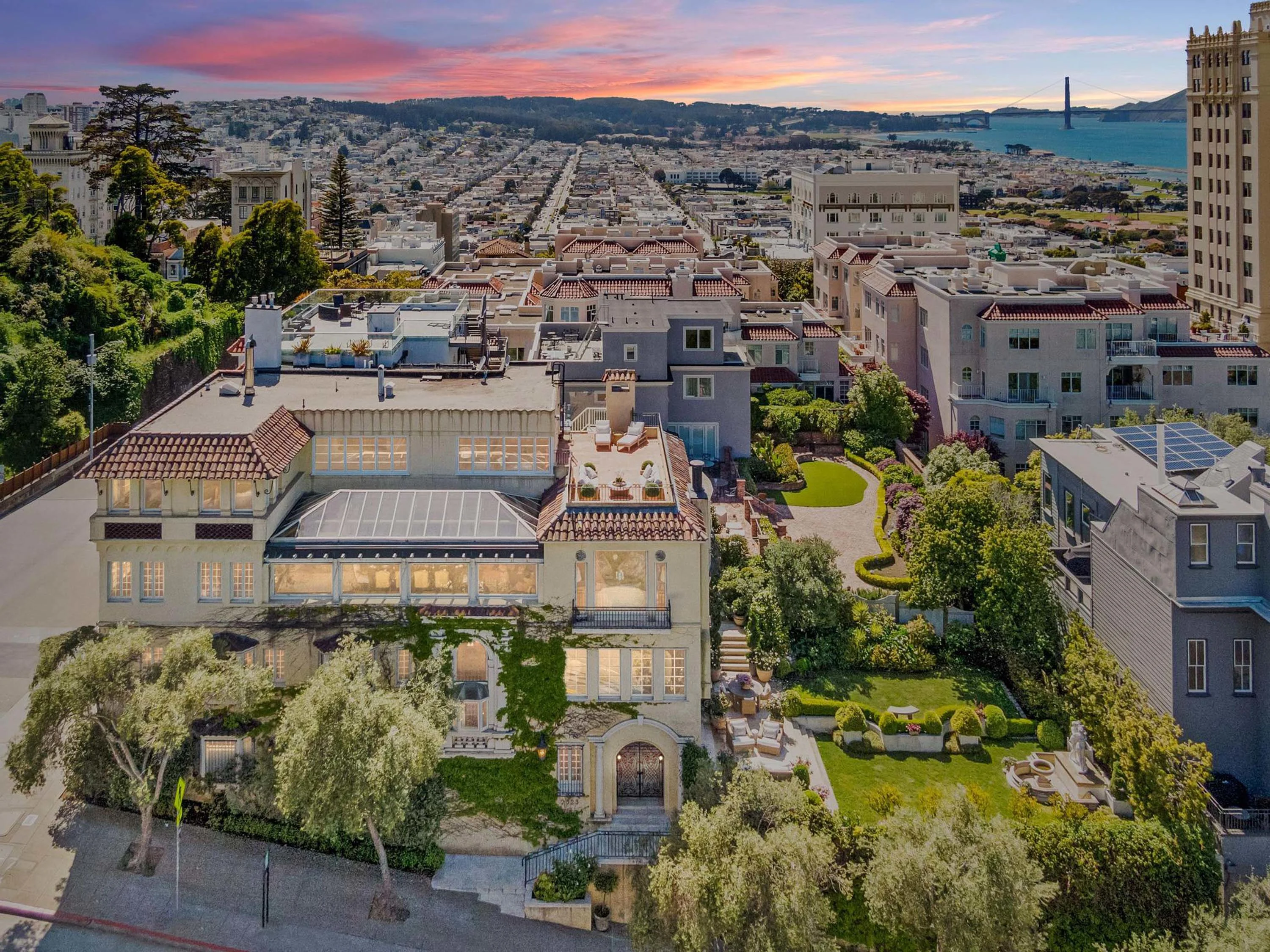 2323 Hyde Street, San Francisco, California 94109 - 20_-_SAN_FRAN_dusk_3_osbjmw