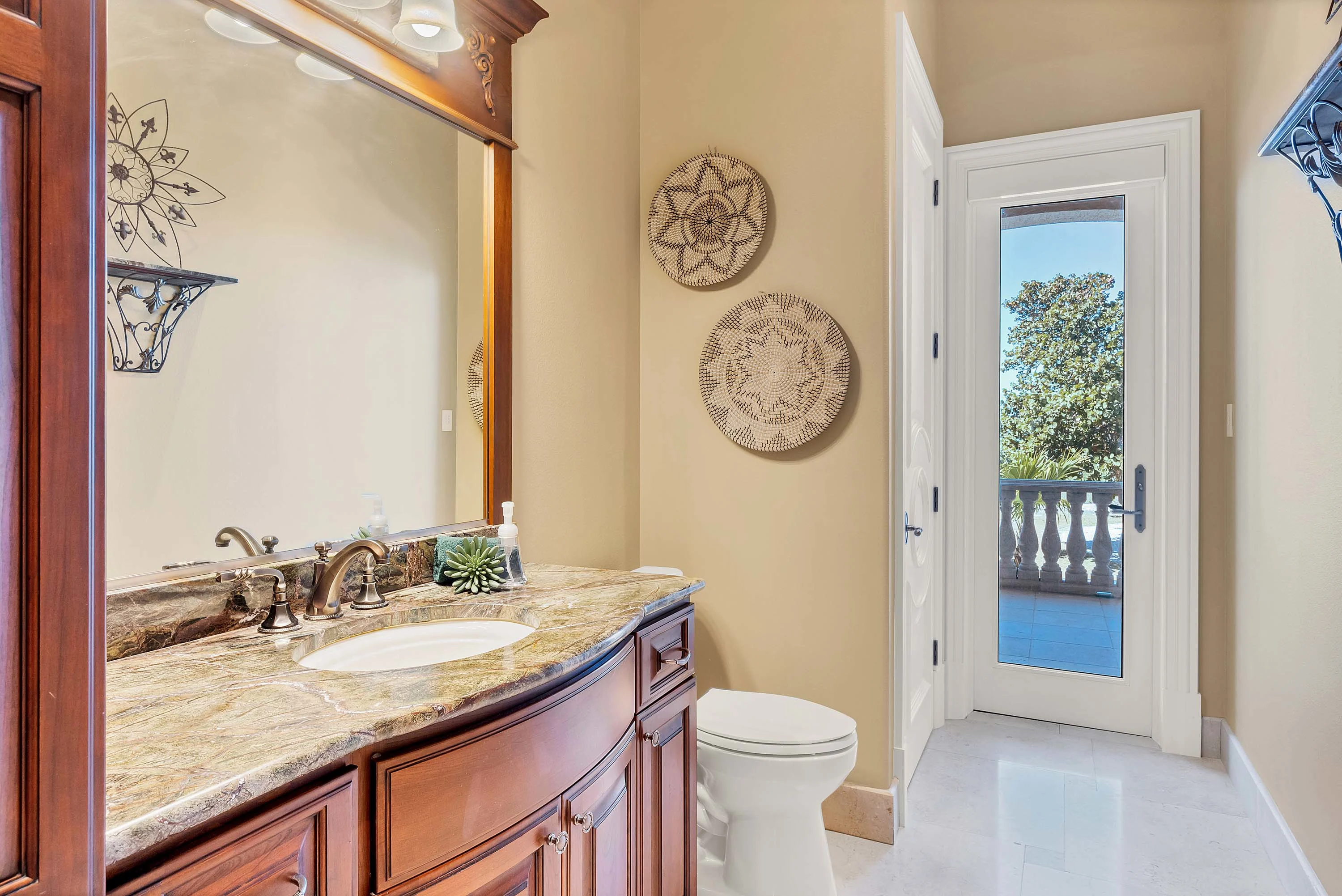 507 Casey Key Road, Casey Key, Nokomis, Sarasota Area, Florida 34275 - 31_-_033-CMS_022124_1043_x1vb3a