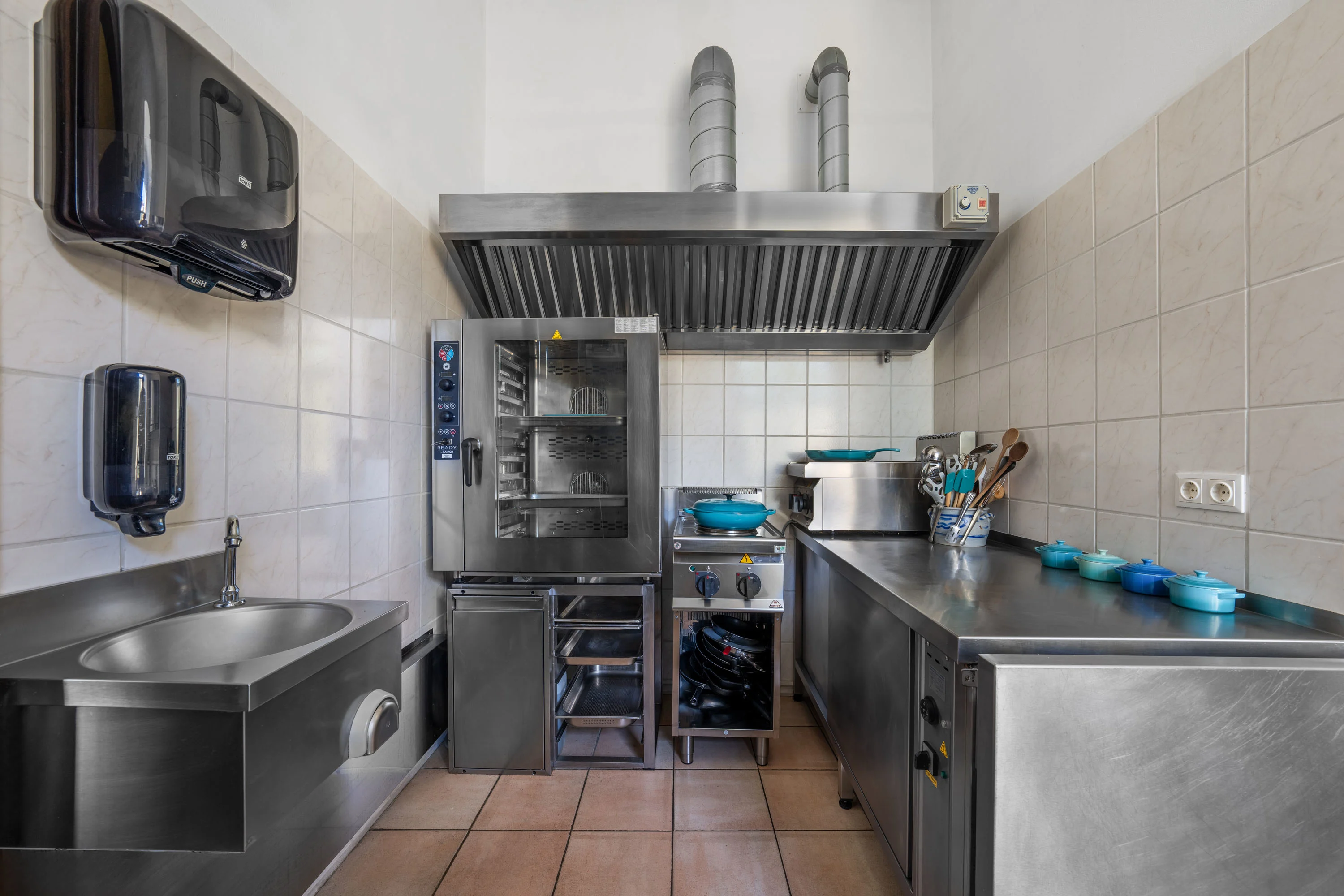 Schloss Stupache Allee, Stuppach, Near Vienna, Gloggnitz , Lower Austria - Mozarts-Last-Castle-36_msg2dr