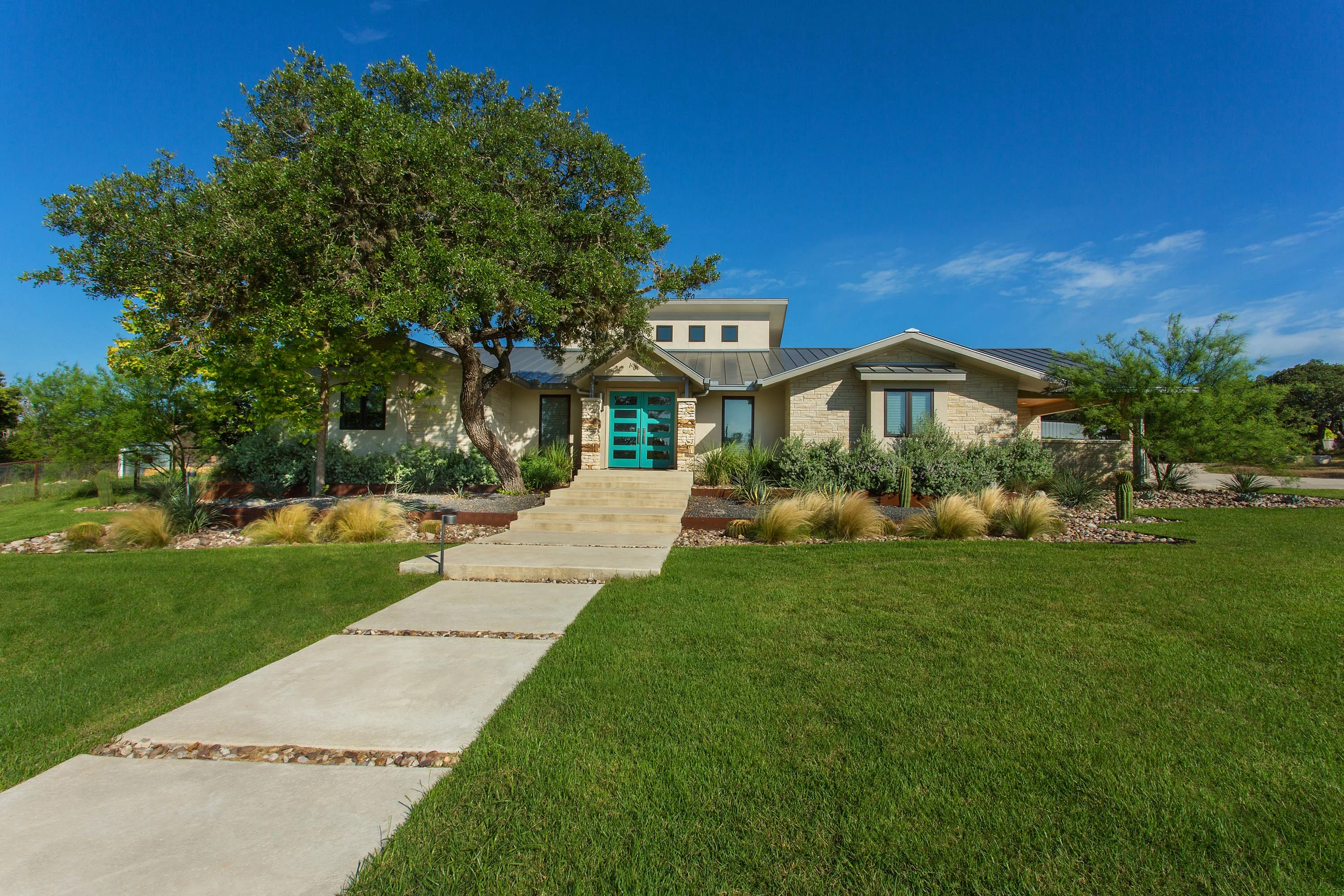 106 Sisterdale Road, San Antonio Hill Country, Texas 78006 - 106-sisterdale-road-boerne-texas03_tnnpaz
