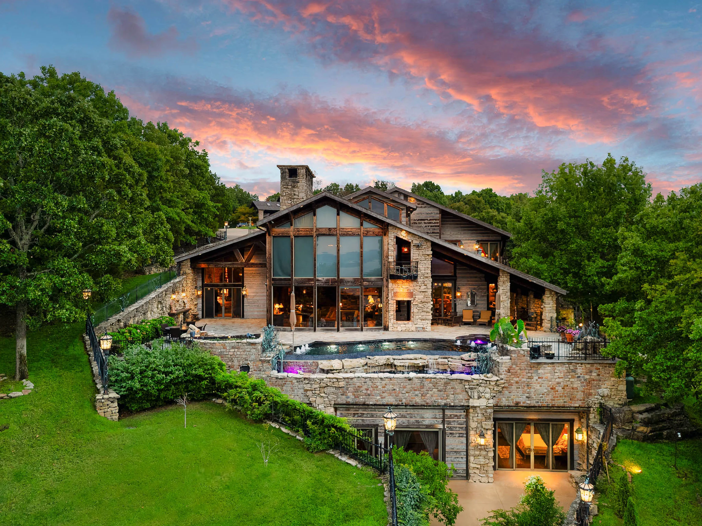 88 End of Trail Drive, Branson, Missouri 65616 - 88_End_Of_Trail_Dr_01_mxzod3
