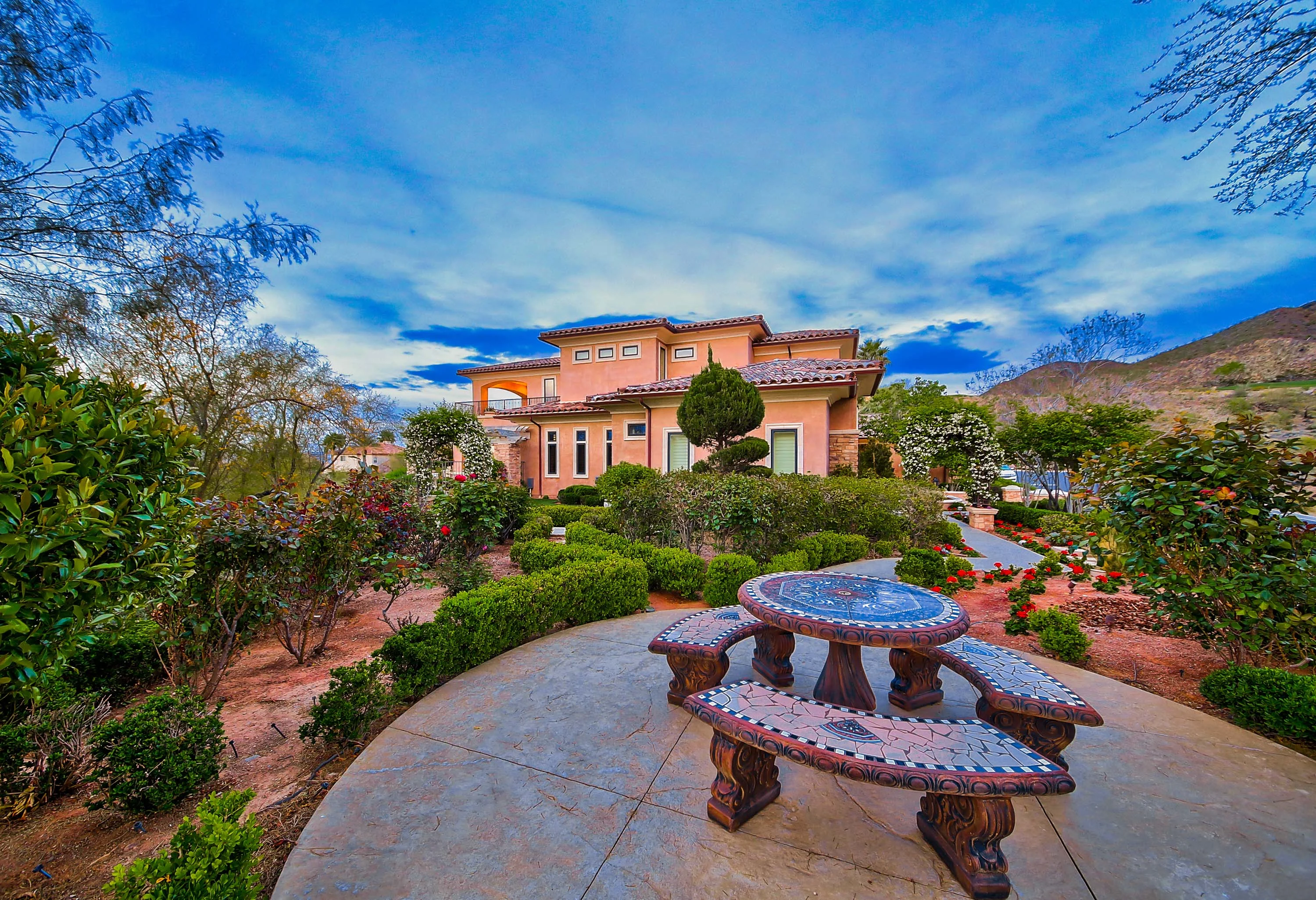 2 Via Vittorio Place, Lake Las Vegas, Nevada 89011 - 2-via-vittorio-place-henderson-nevada48_rnzqai