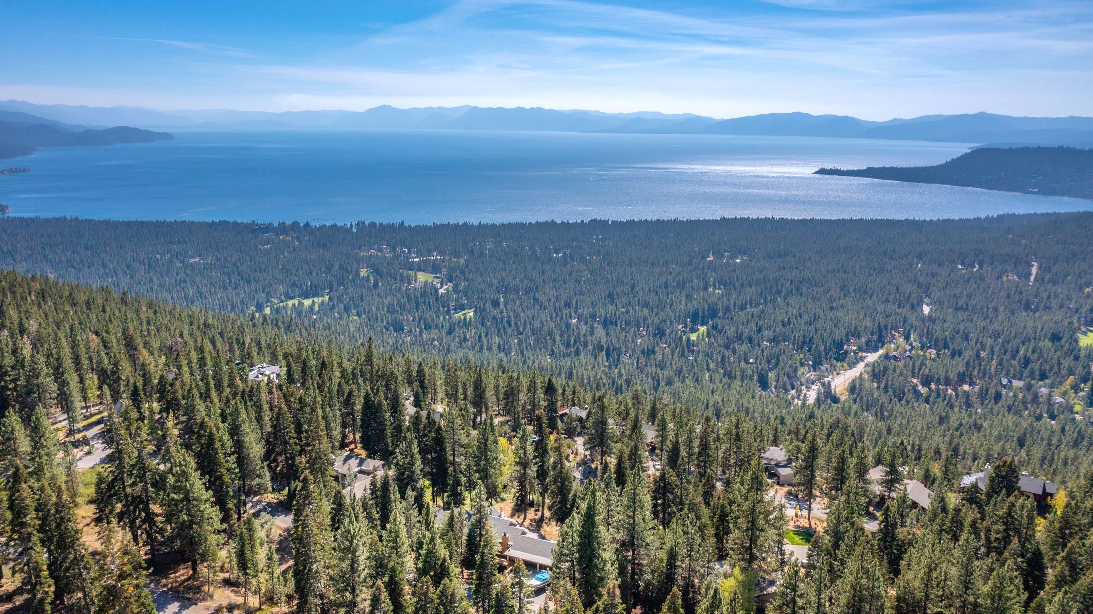949 Fairview Boulevard, Lake Tahoe, Nevada 89451 - 949-fairview-boulevard-incline-village-nevada_01_seiph0