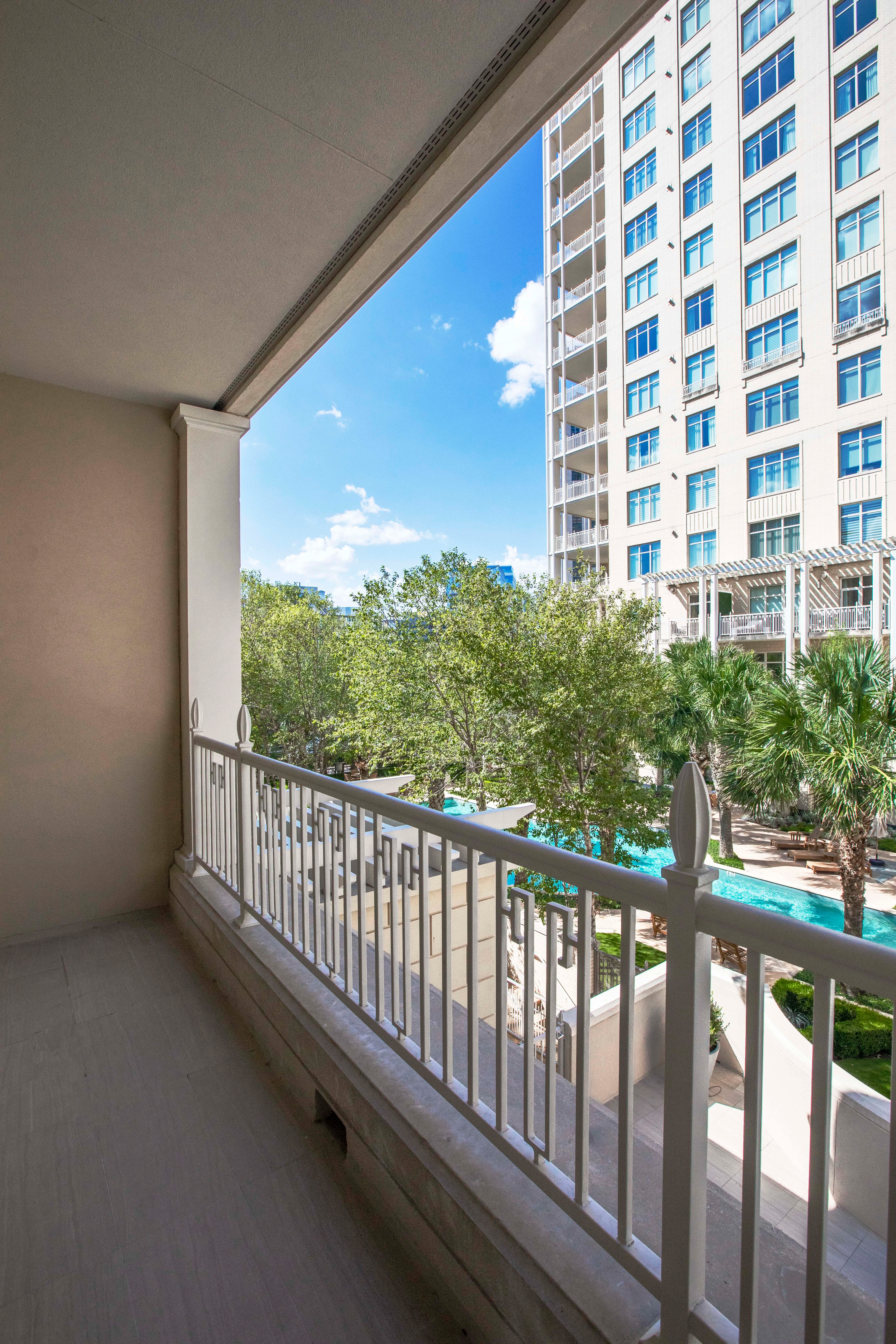 2555 N Pearl Street, RR#4, Dallas, Texas 75201 - 2555-north-pearl-street-rr4-dallas-texas_18_wjkvgm