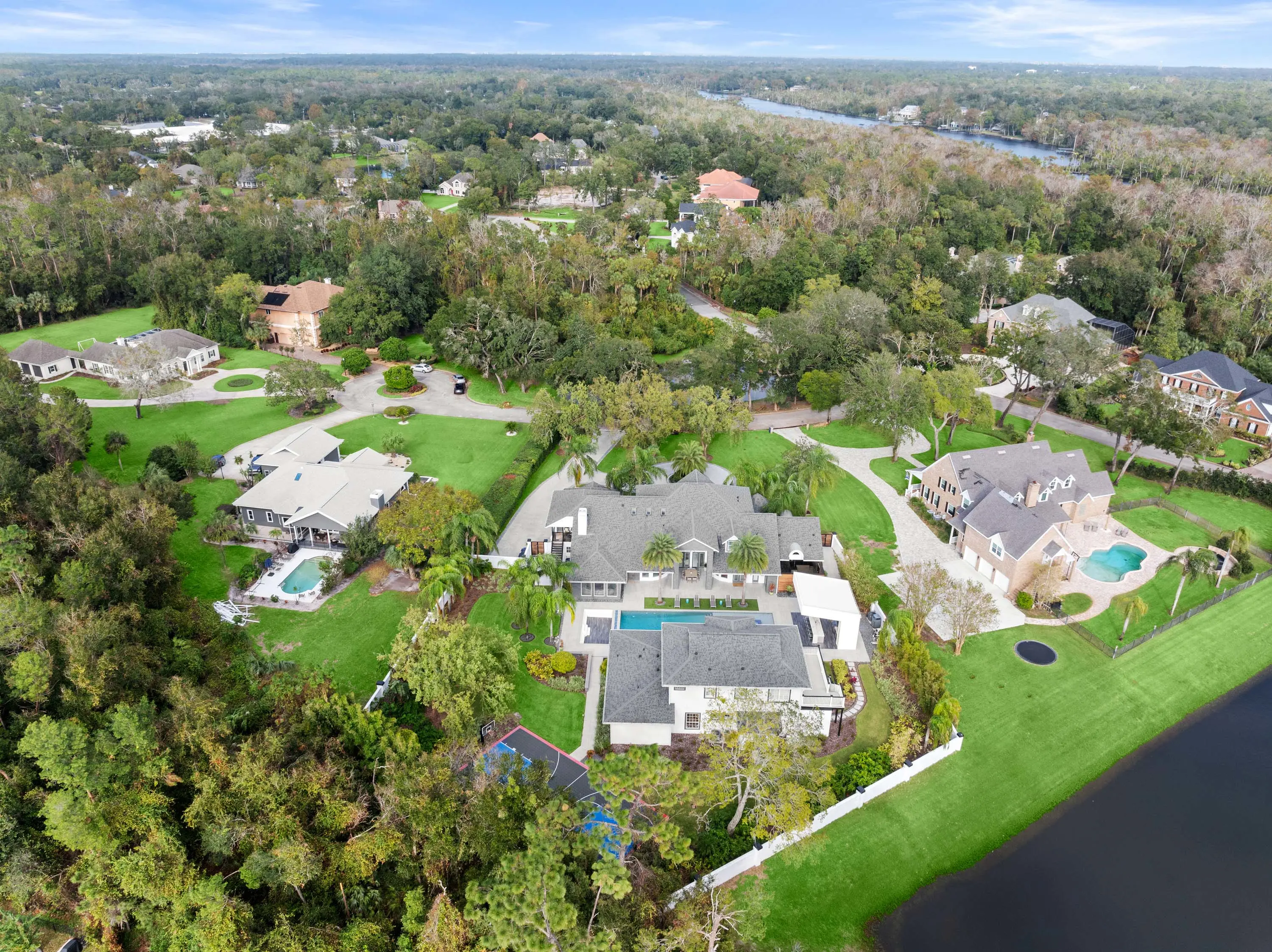 69 4 Broadcreek Circle - Luxury Real Estate - Concierge Auctions