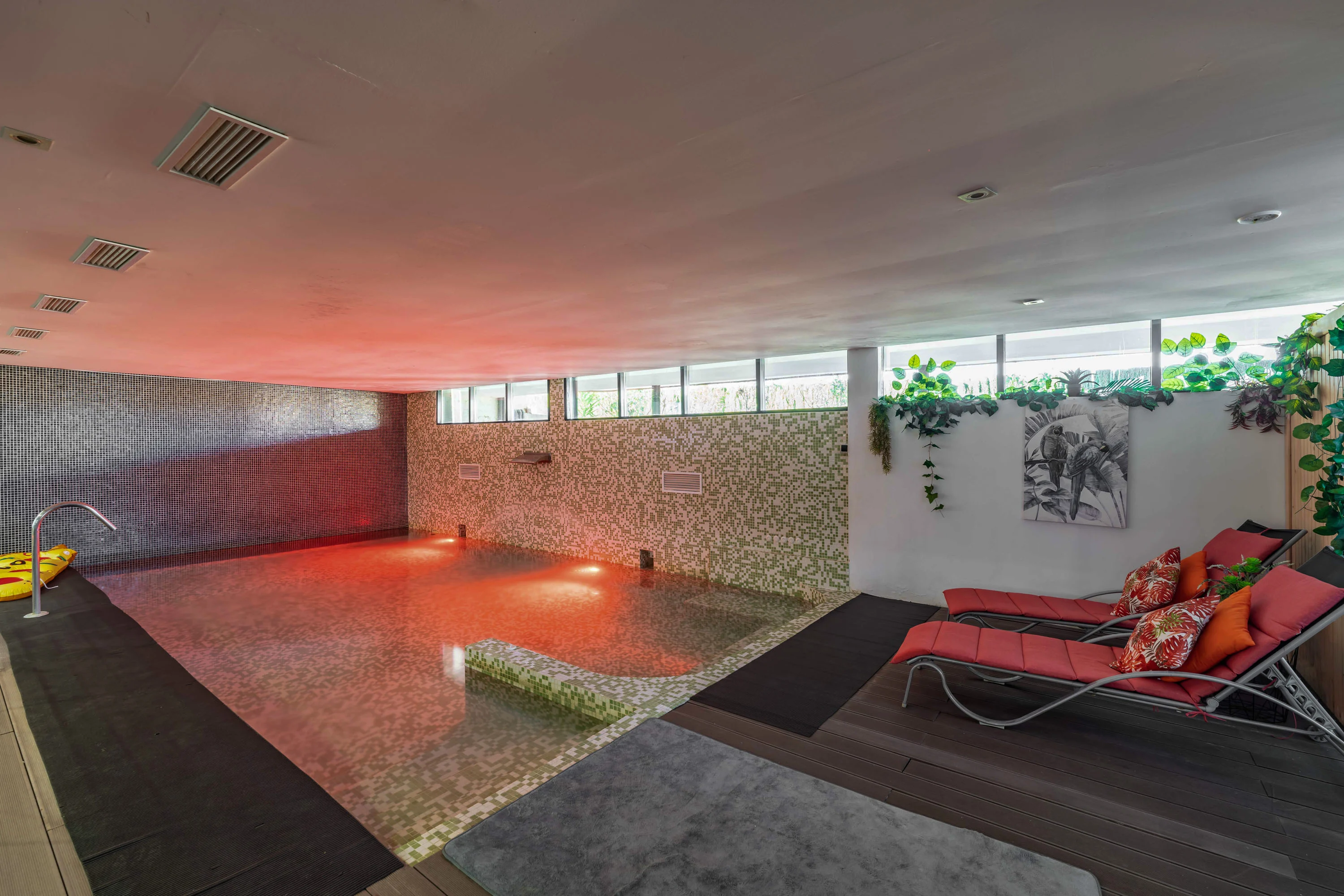 Silverfield Villa, Granada, La Zubia 1, Spain - silverfield-villa-la-zumbia-granada-spain19_tfe2s4