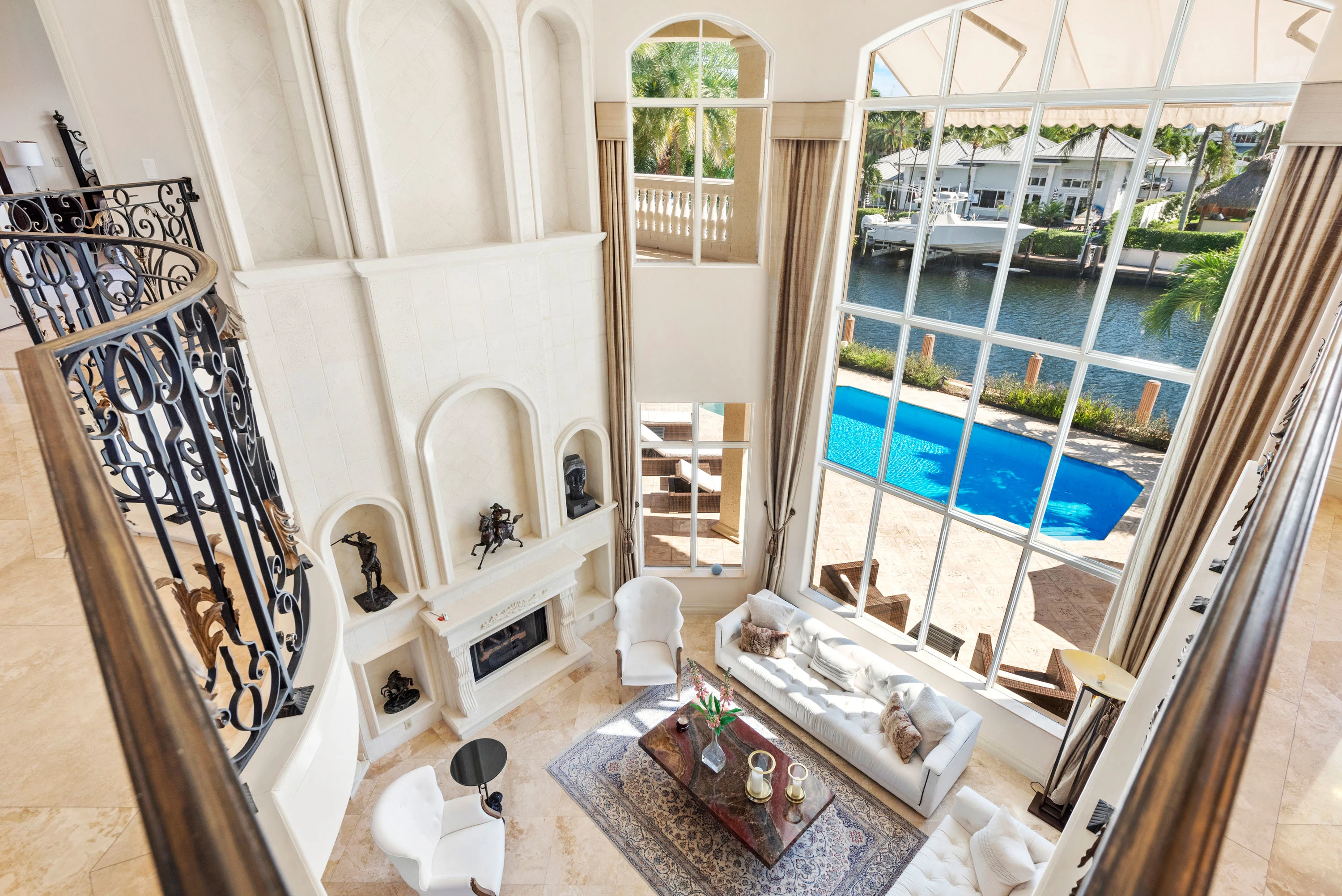 2250 NE 26th Street, Fort Lauderdale Area, Florida 33064 - 2250-ne-26th-street-lighthouse-point-florida14_xpwadx