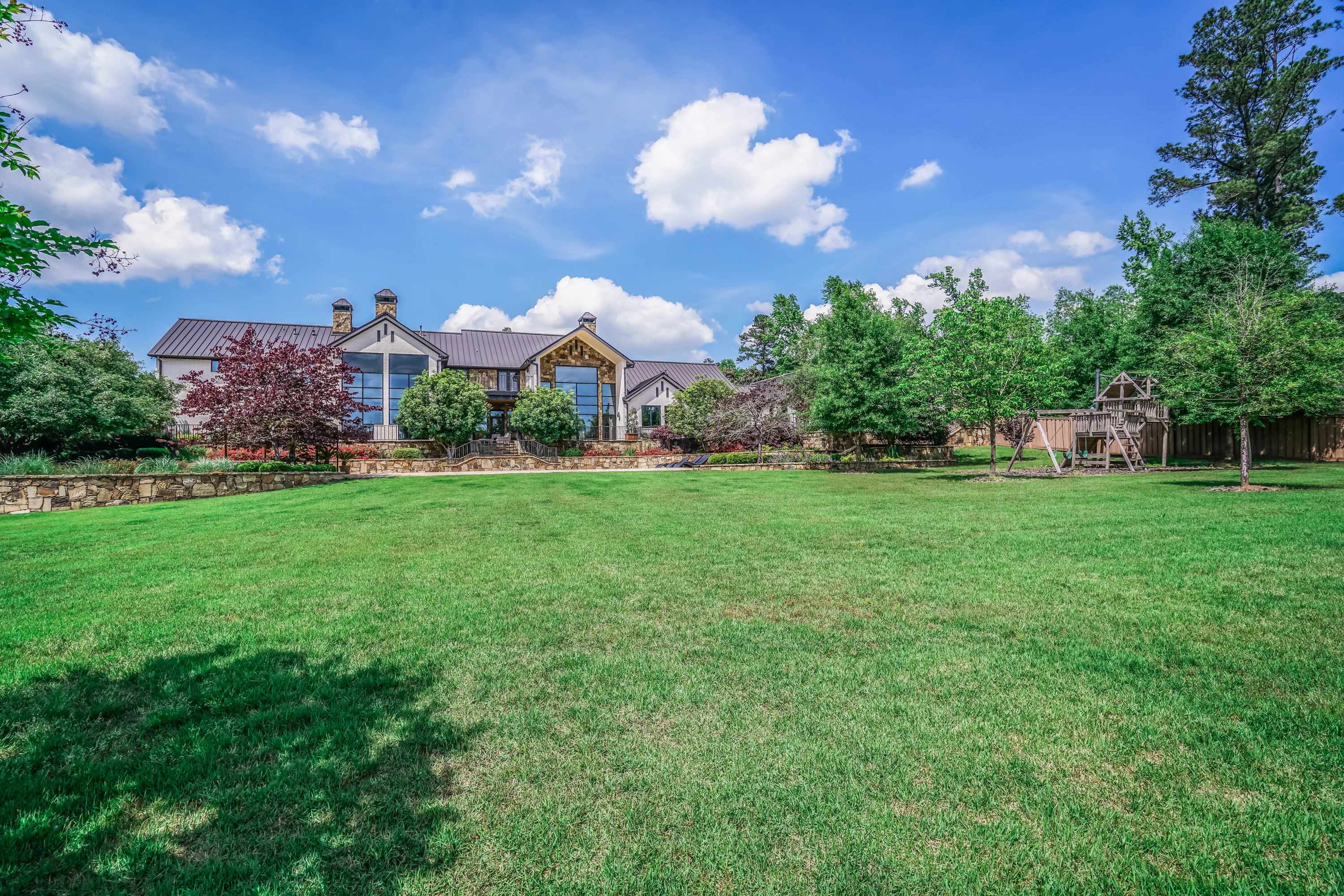 508 Oakwood Estates Boulevard, Marshall, Texas 75672 - 508-oakwood-estates-blvd-marshall-texas40_q3xvqh
