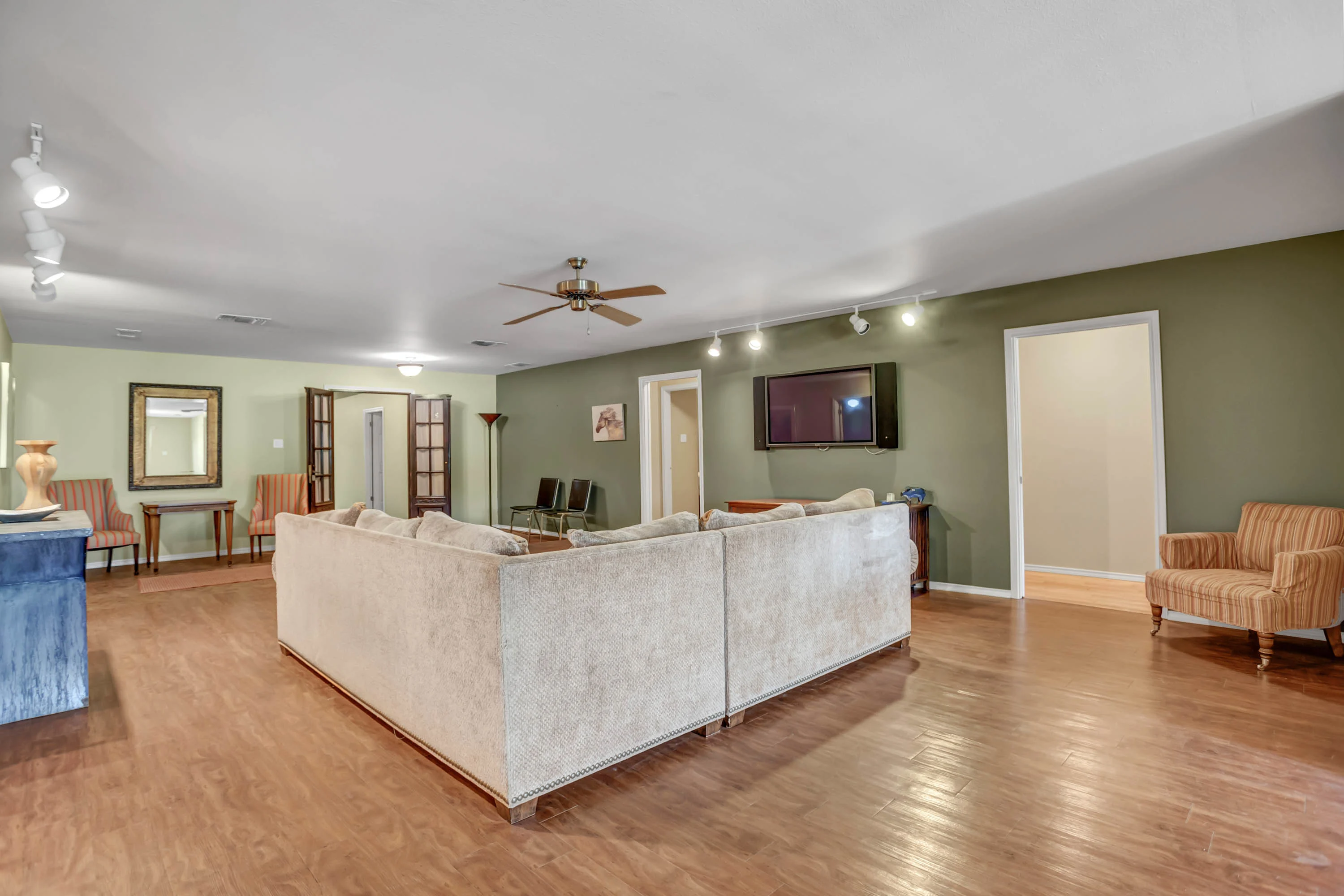 1626 Harper Road, San Antonio Hill Country, Texas 78028 - 1626-harper-road-kerrville-texas56_x37smi