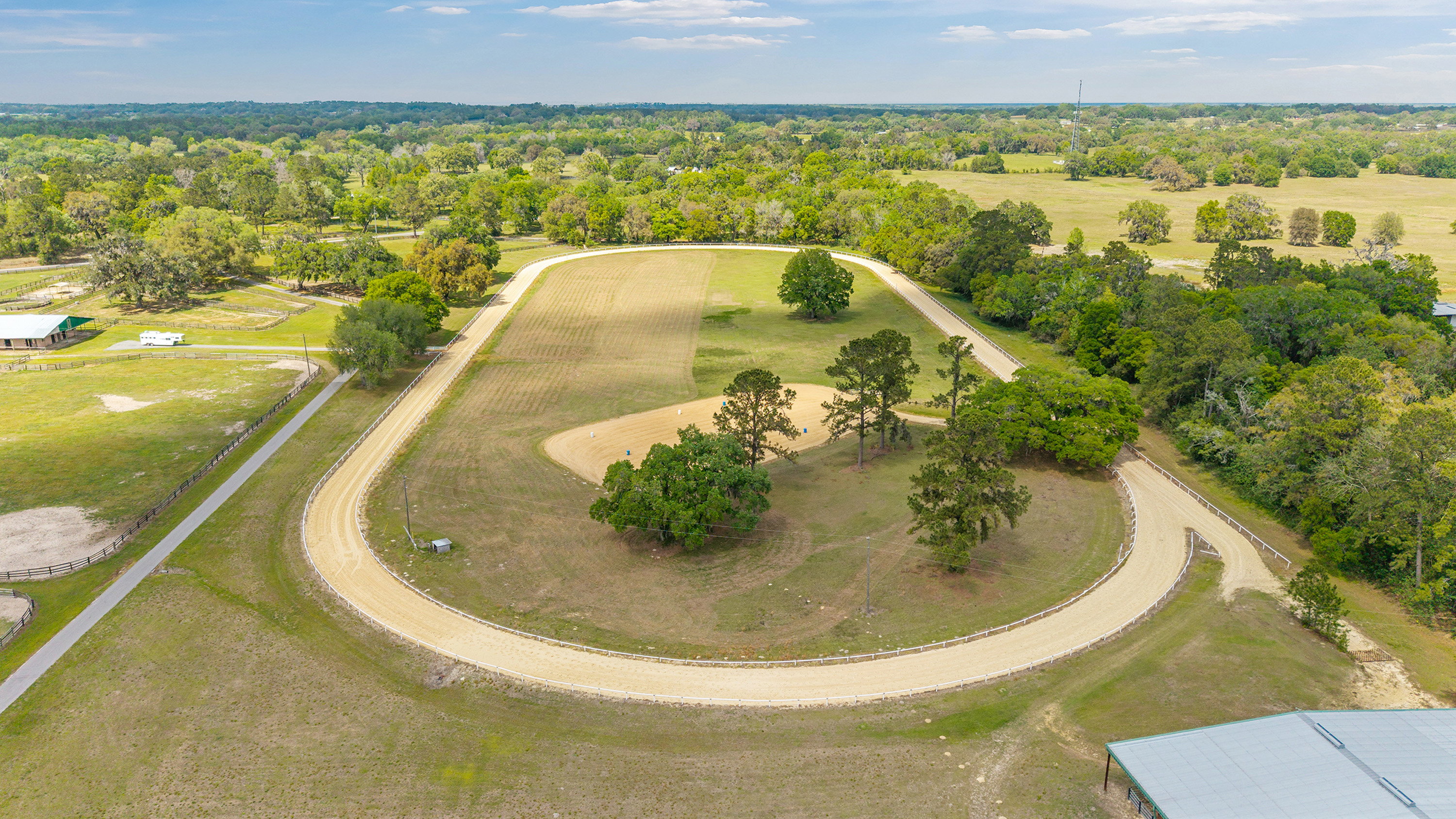 24 Smokey Willow Farm