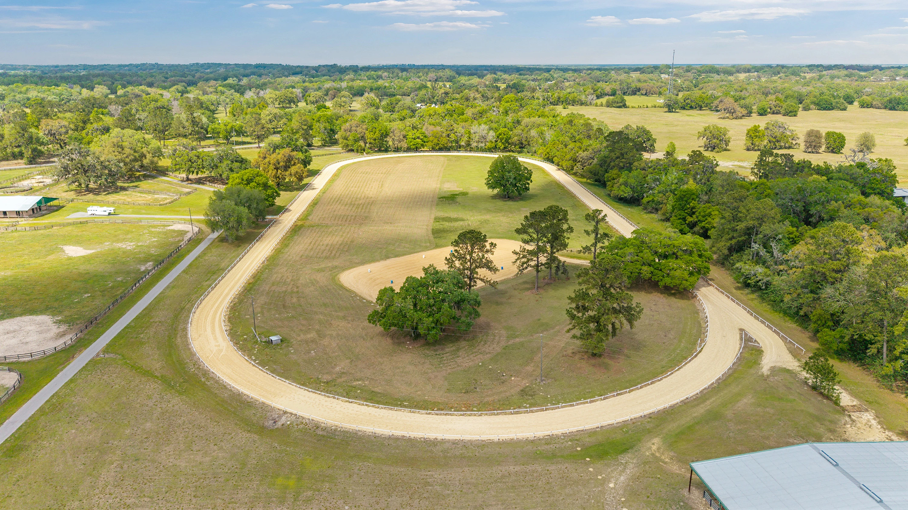 24 Smokey Willow Farm