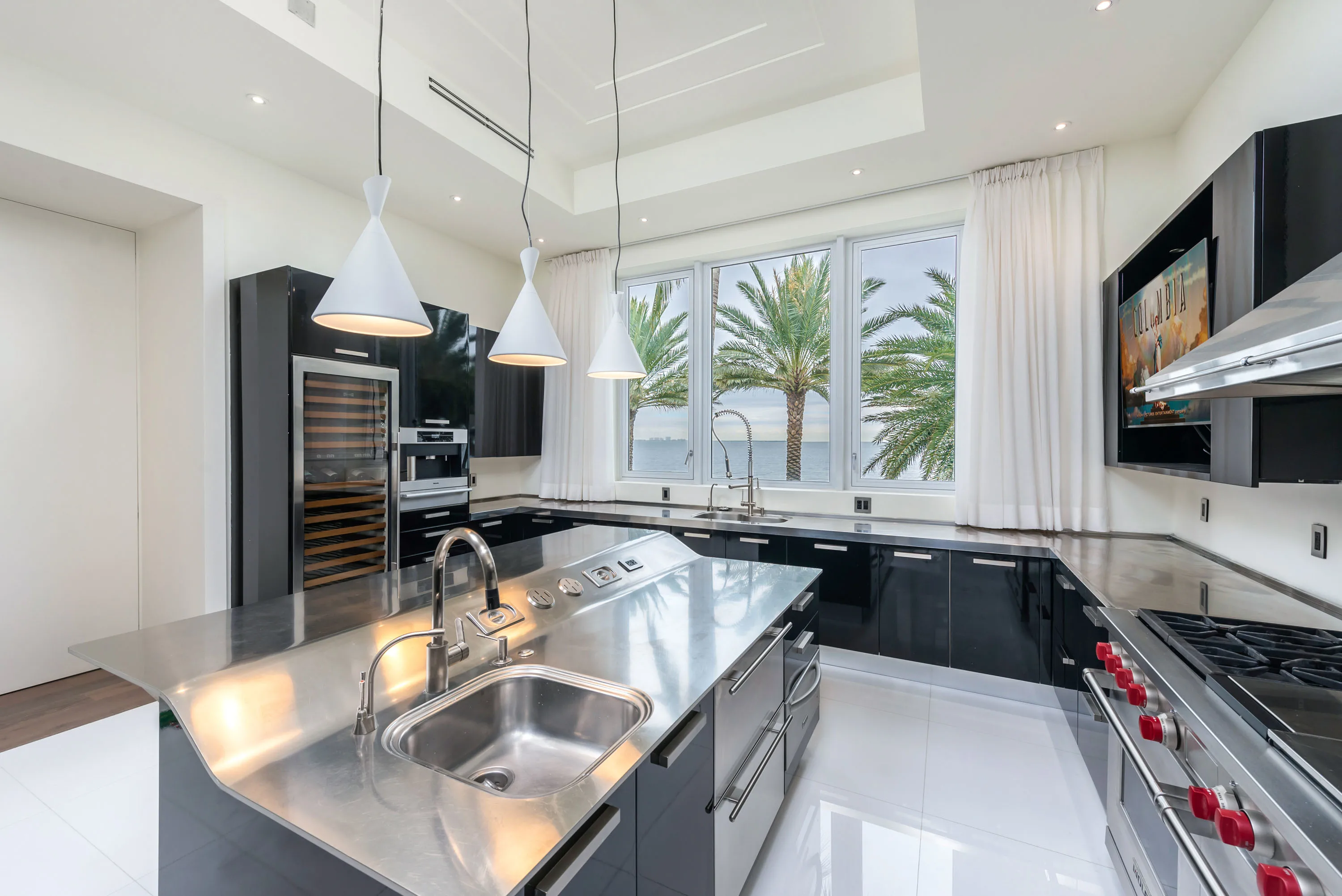 41 Arvida Parkway, Miami, Florida 33156 - 41-arvida-parkway-coral-gables-florida18_cpep8y
