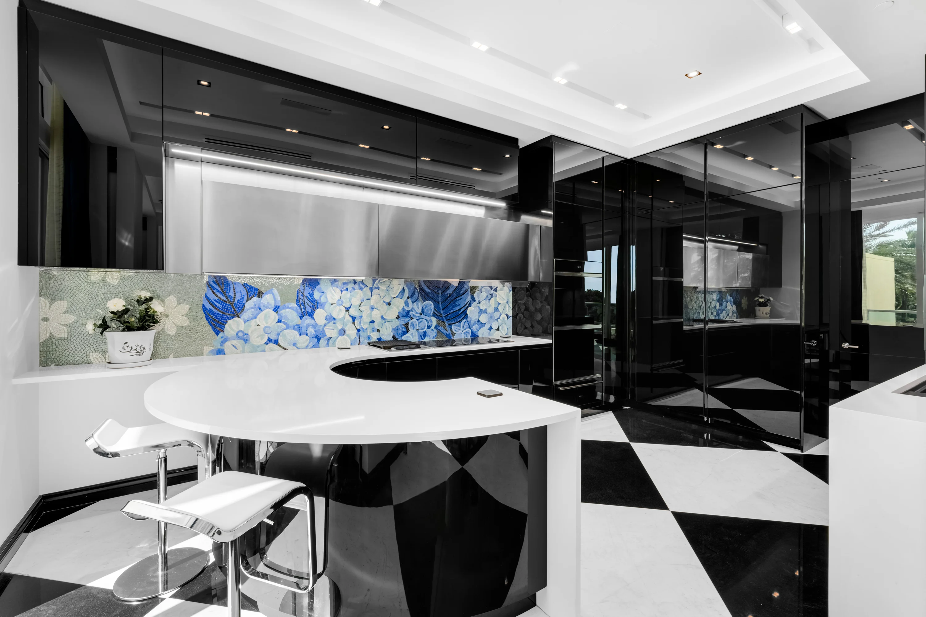 1455 Ocean Drive, Beach House 1, Miami Beach, Florida 33139 - 1455_Ocean_Dr_12_tancg4