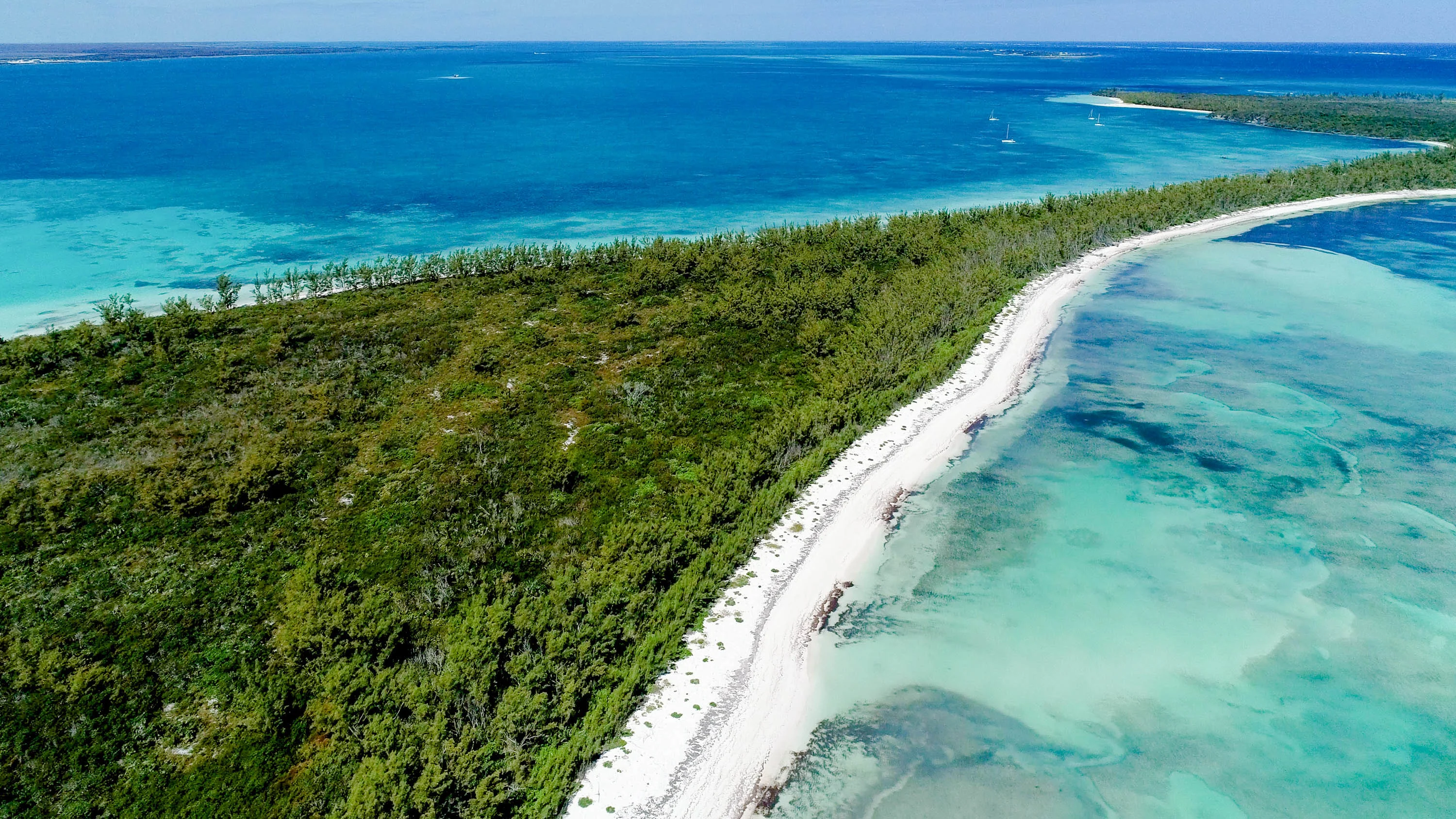 Powell Cay, Powell Cay, Abacos, Abacos , Bahamas - powell-cay-abaco-islands-bahamas03_miubpt