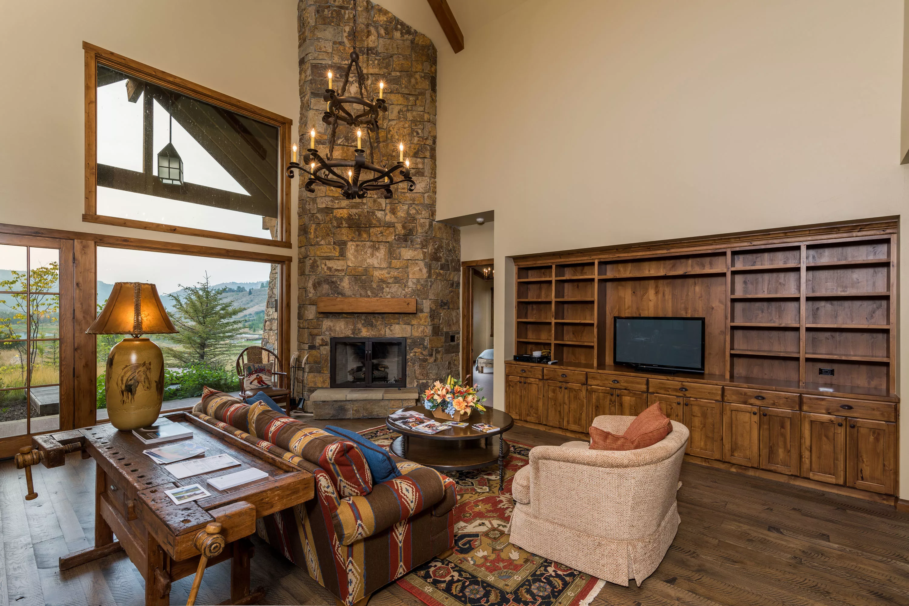 585 W Lodge Cottage Drive, Jackson Hole, Wyoming 83001 - 585_W_Lodge_Cottage_Drive_05_l9jrg1