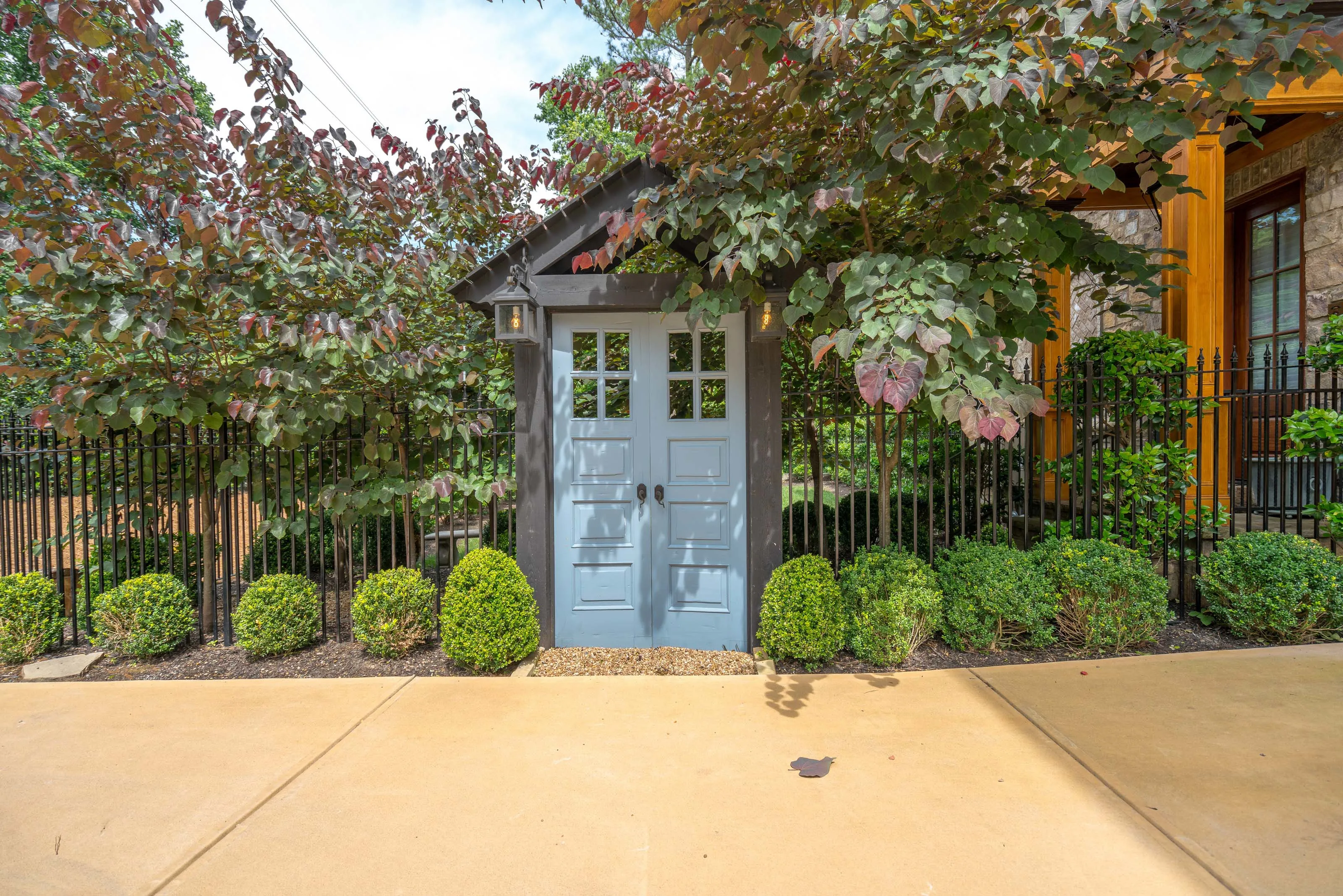 5635 Claire Rose Lane, Atlanta, Georgia 30327 - 5635-claire-rose-lane-atlanta-georgia59_n0ctlj