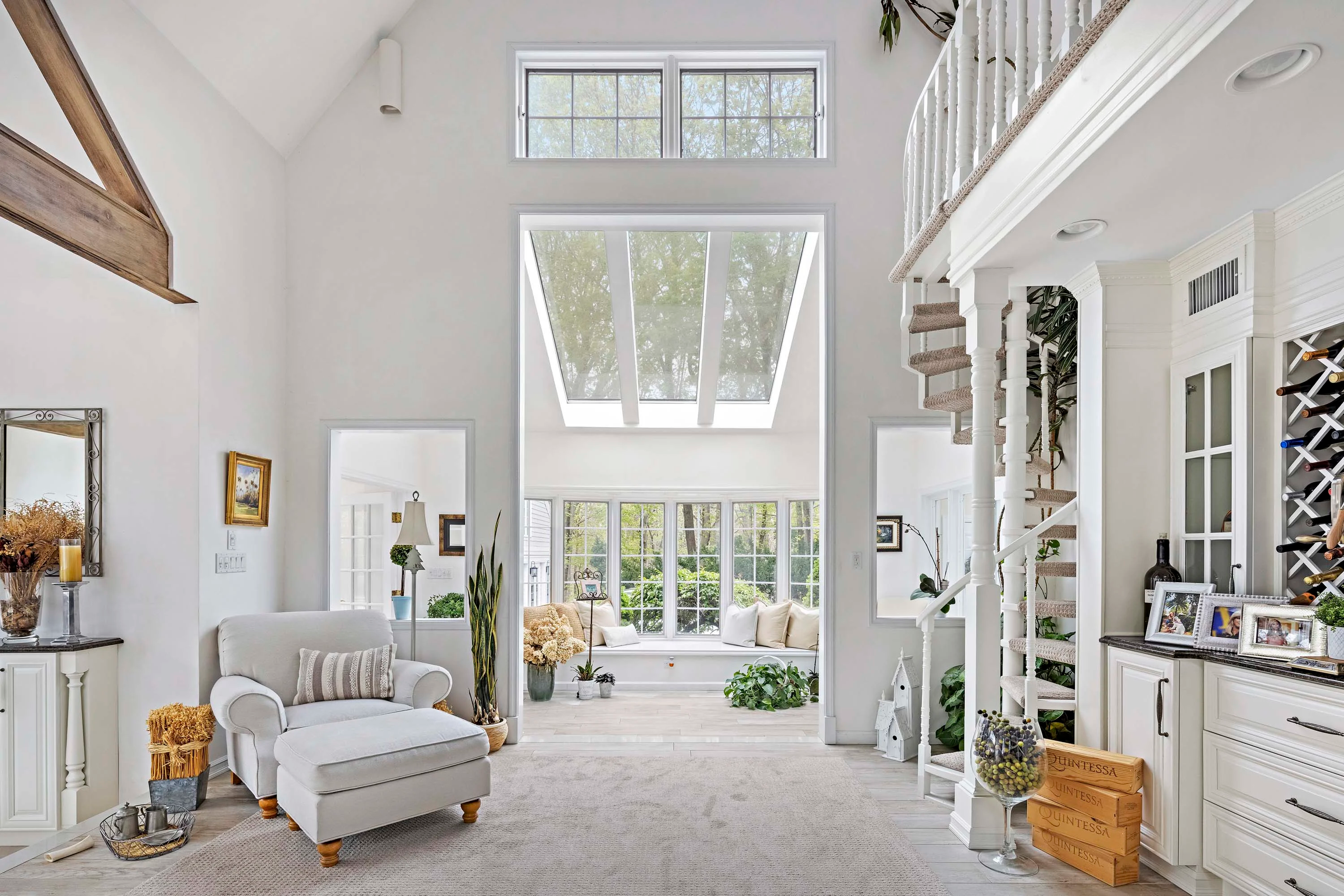 Swan Manor | 1 Swan Place, Nissequogue, Gold Coast, New York 11780 - 22_Swan_Manor_1_Swan_Place_Saint_James_NY_11780_u0tupk