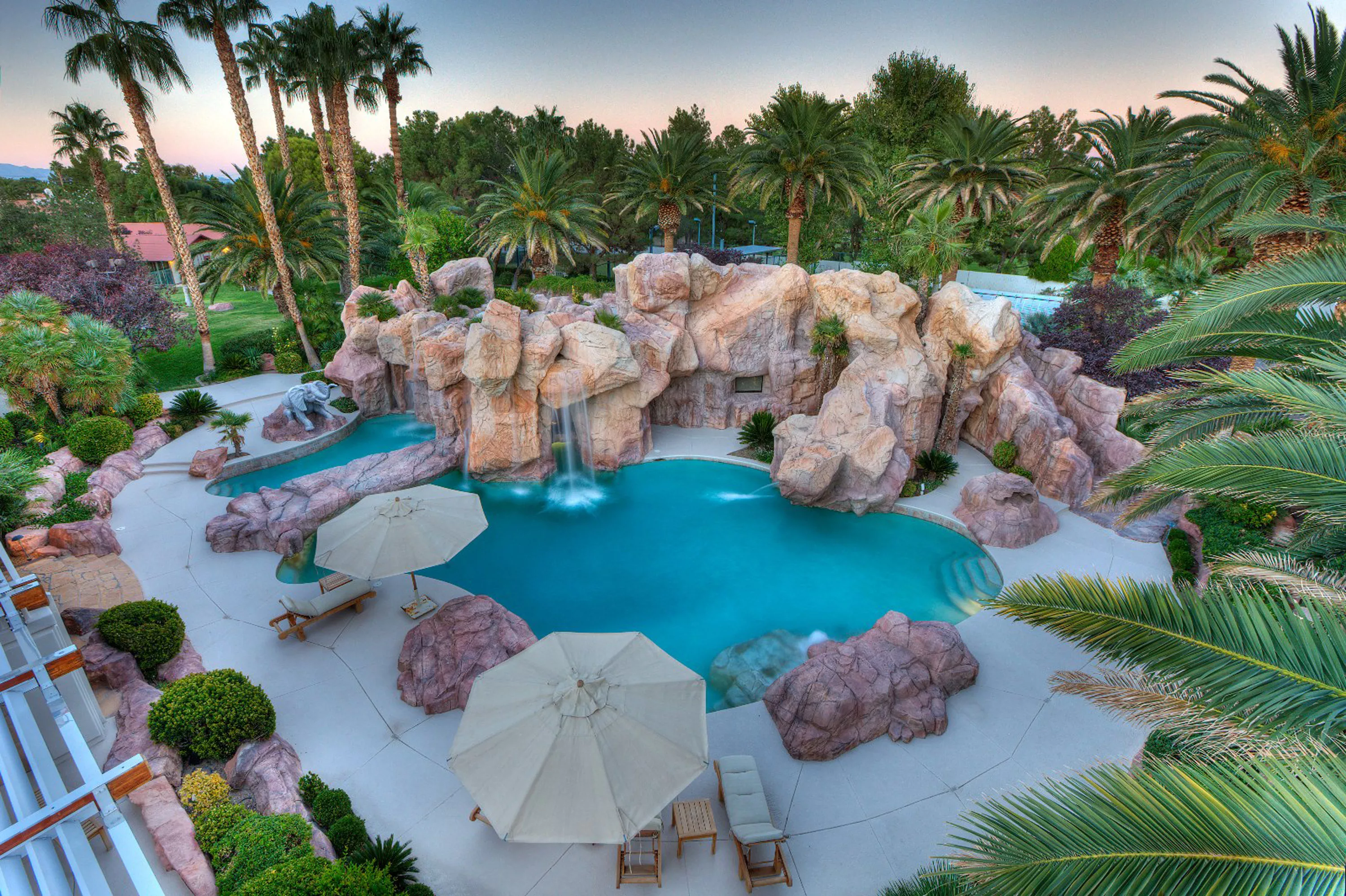 7000 Tomiyasu Lane, Las Vegas, Nevada 89120 - nightpool_ppvhbr