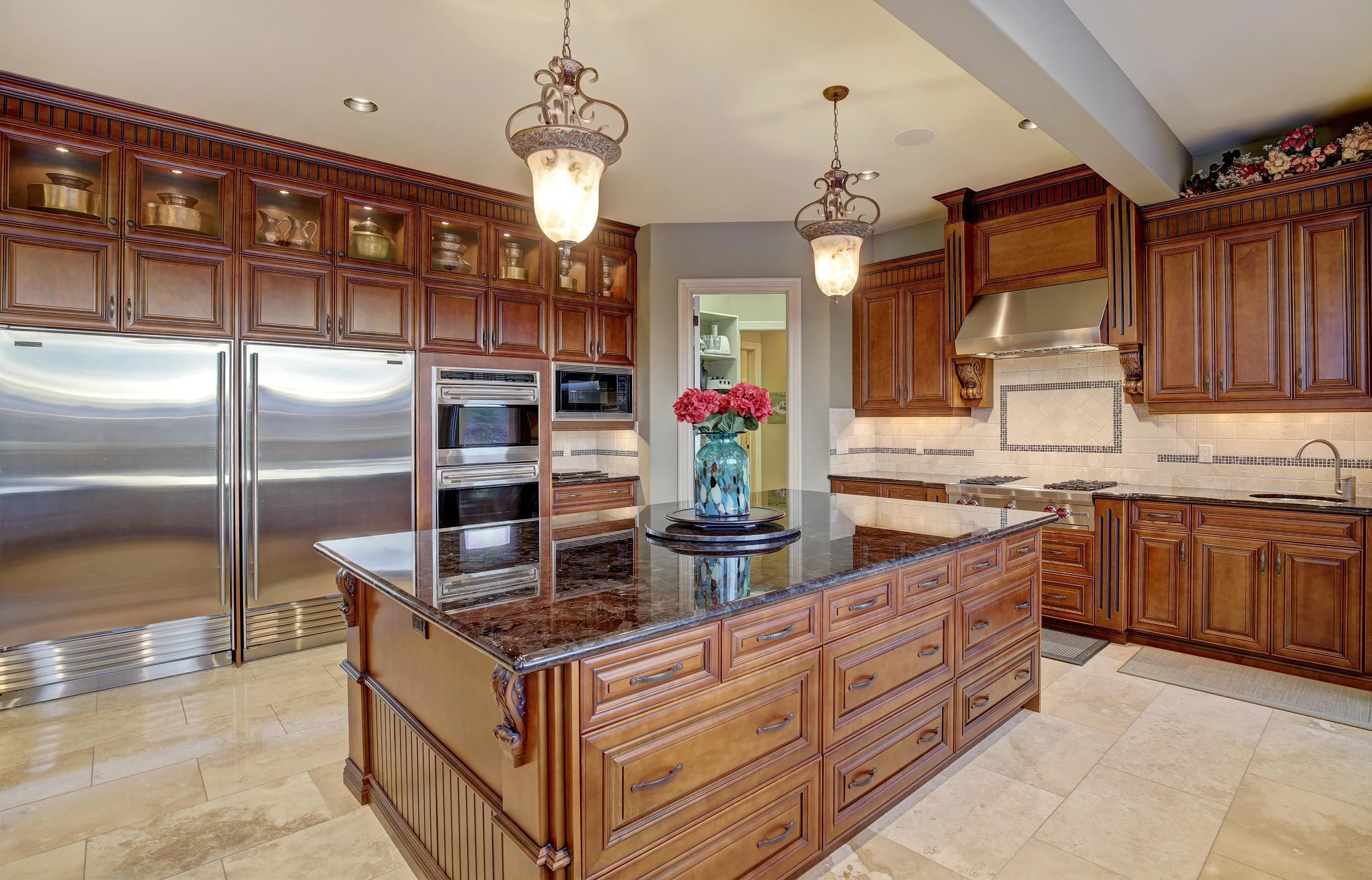 82031 202 Avenue West, Calgary, Alberta T1S 2X2, Canada - 82031-202-avenue-w-foothills-alberta-canada10_dnmpba