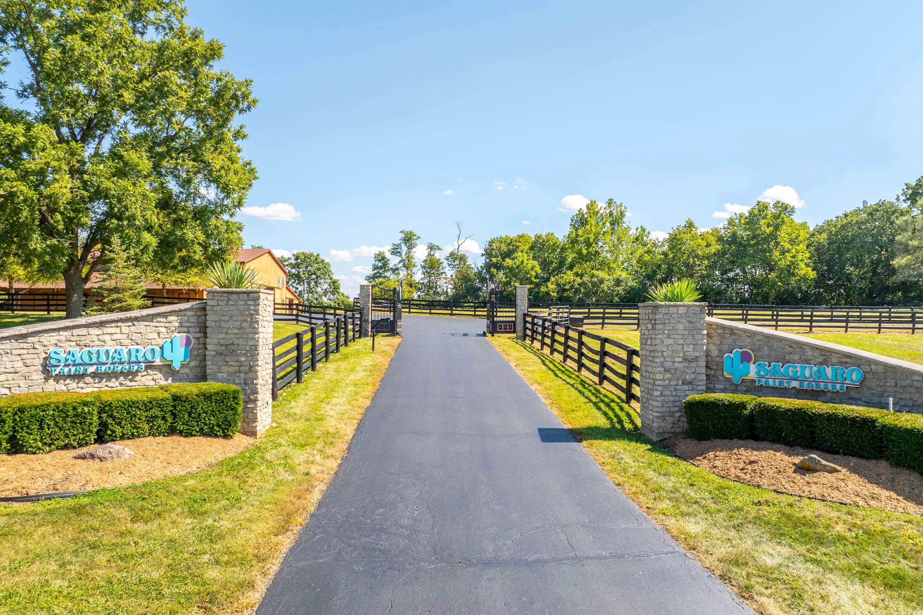 04 7902 Route 42 - Luxury Real Estate - Concierge Auctions