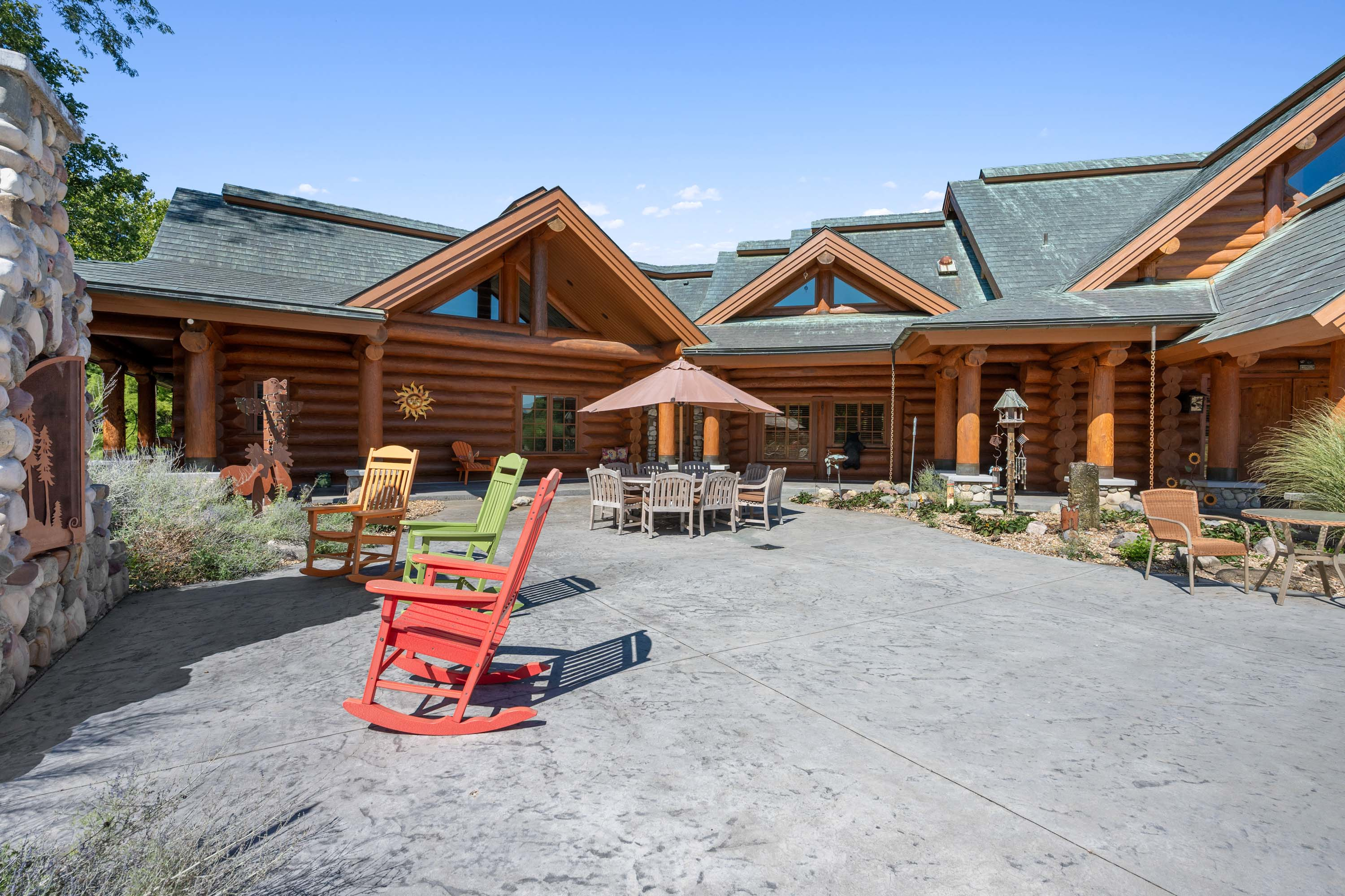 49 7902 Route 42 - Luxury Real Estate - Concierge Auctions